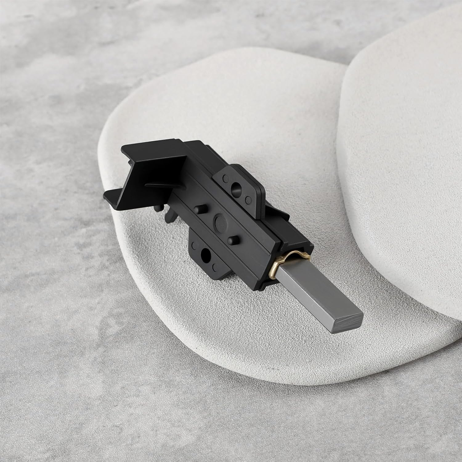 Emagtech 1 Pair Washing Machine Carbon Brushes 5X12.5X36Mm WW80J5555FX Compatible with Samsung 1400 image number 3