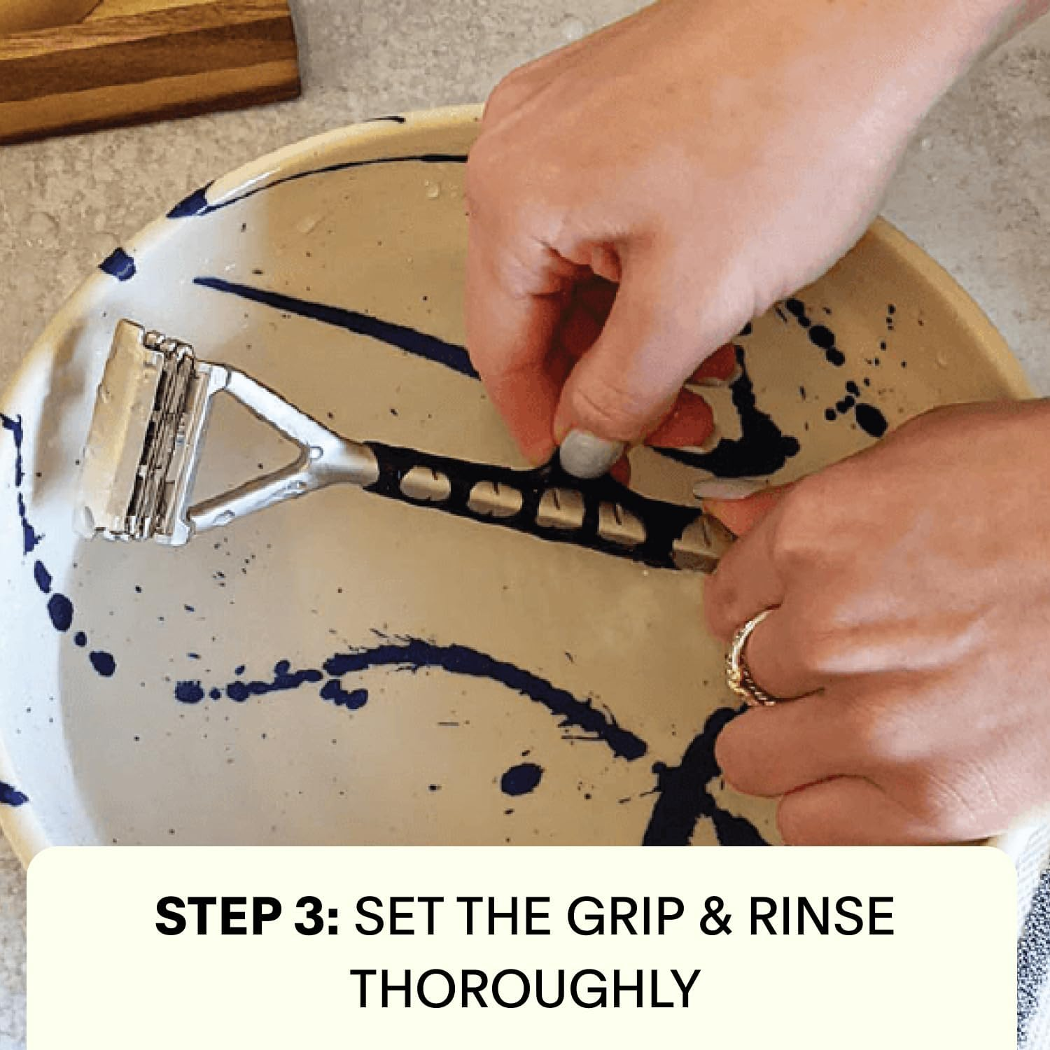 Leaf Shave Grip Sleeve Multicolor image number 1