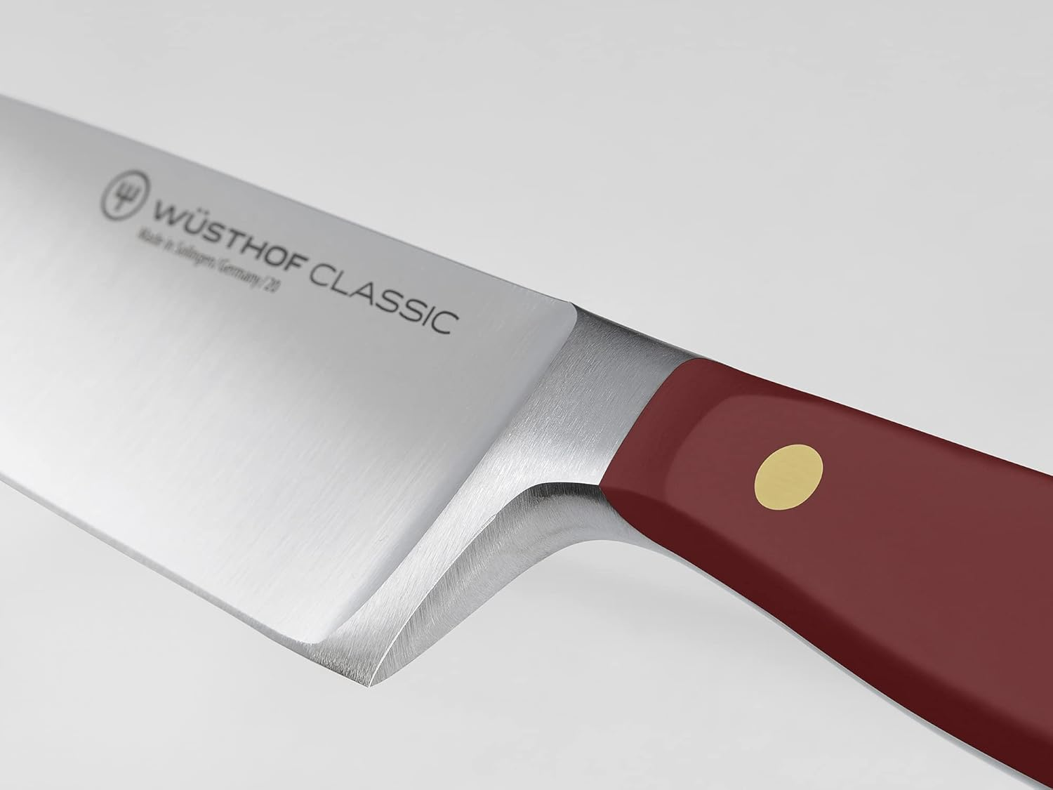 W&uuml;sthof Classic Colour Tasty Sumac Chef&rsquo;S Knife 20 Cm &ndash; Precision-Forged German Steel Kitchen Knife, Full Tang with Triple-Riveted Handle, Razor-Sharp Petec Edge, Stylish Design for Everyday Cooking image number 3