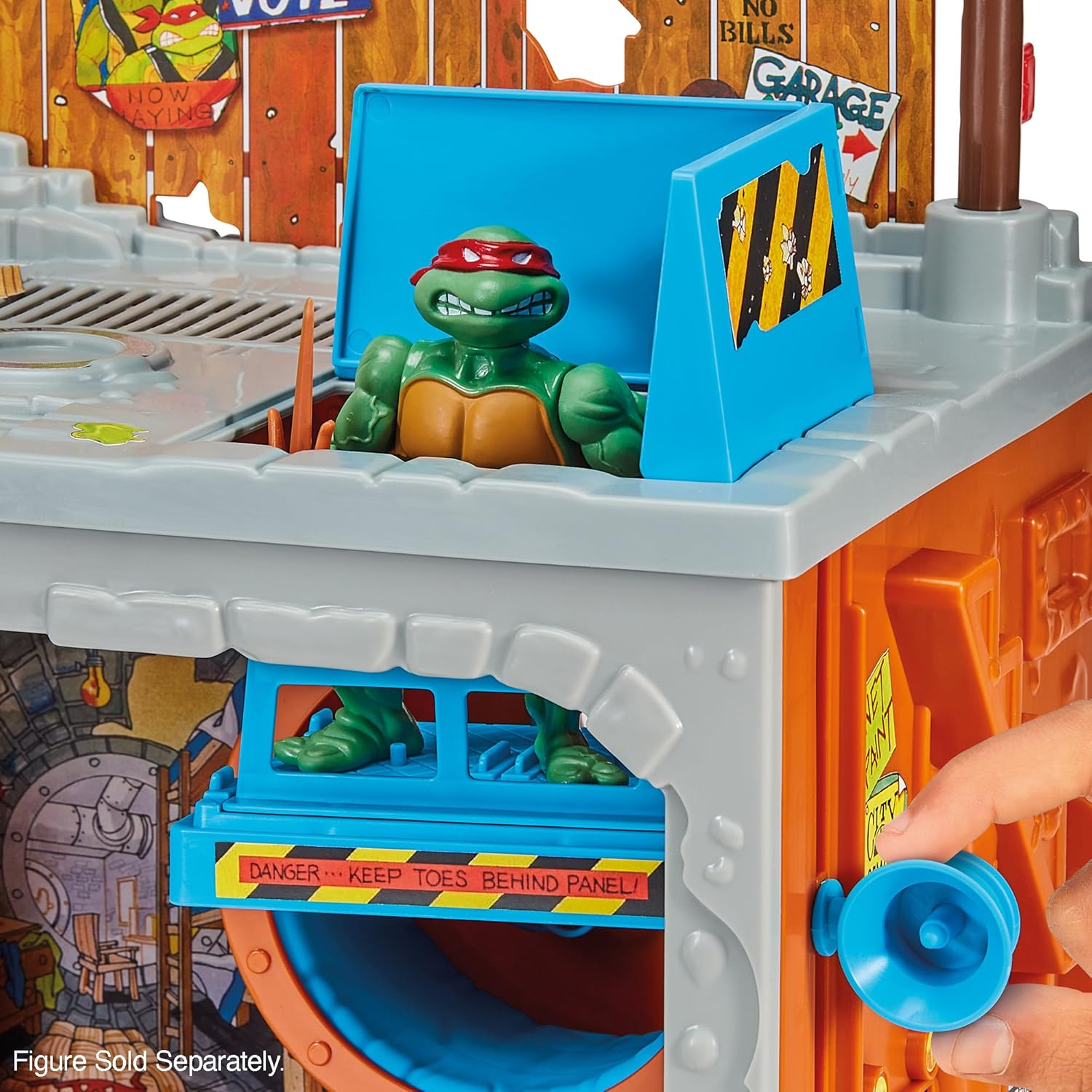 TMNT Classic Secret Sewer Pipe Playset image number 6