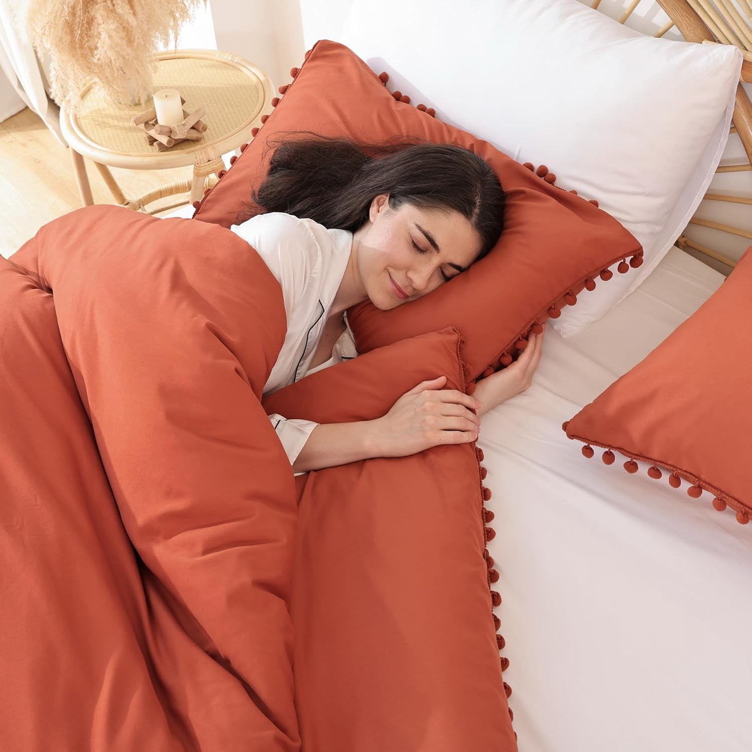 YIRDDEO Terracotta Queen Comforter Set 3Pcs Boho Ball Pom Bedding Aesthetic Burnt Orange Comforter Queen Sized Comforter Sets Rust Bed Setsolid Color for Women Men (1 Comforter 2 Pillowcases) image number 7