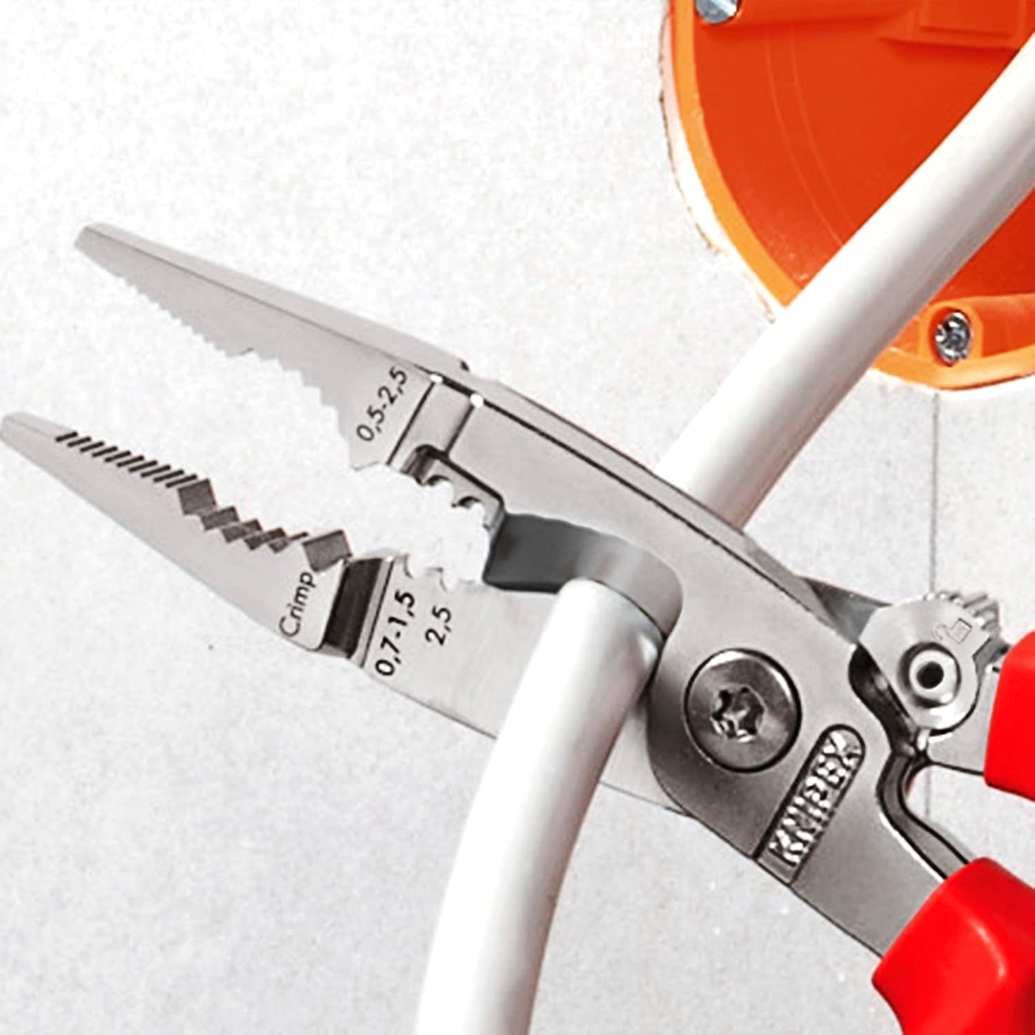 Knipex 1386200 1000V Insulated Electrical Installation Plier image number 5