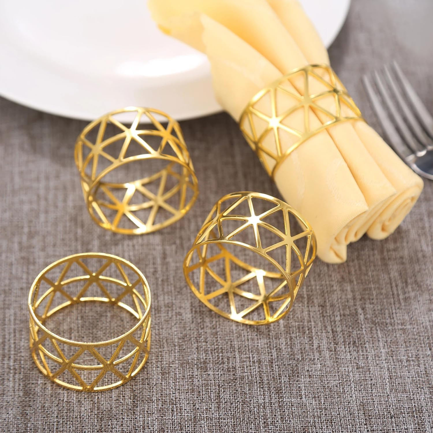 12Pcs Napkin Rings,Funcyboo Gold Napkin Rings Set Metal Napkin Rings Napkin Holder for Wedding Party Christmas Dinner Table Decorations(Gold) image number 6