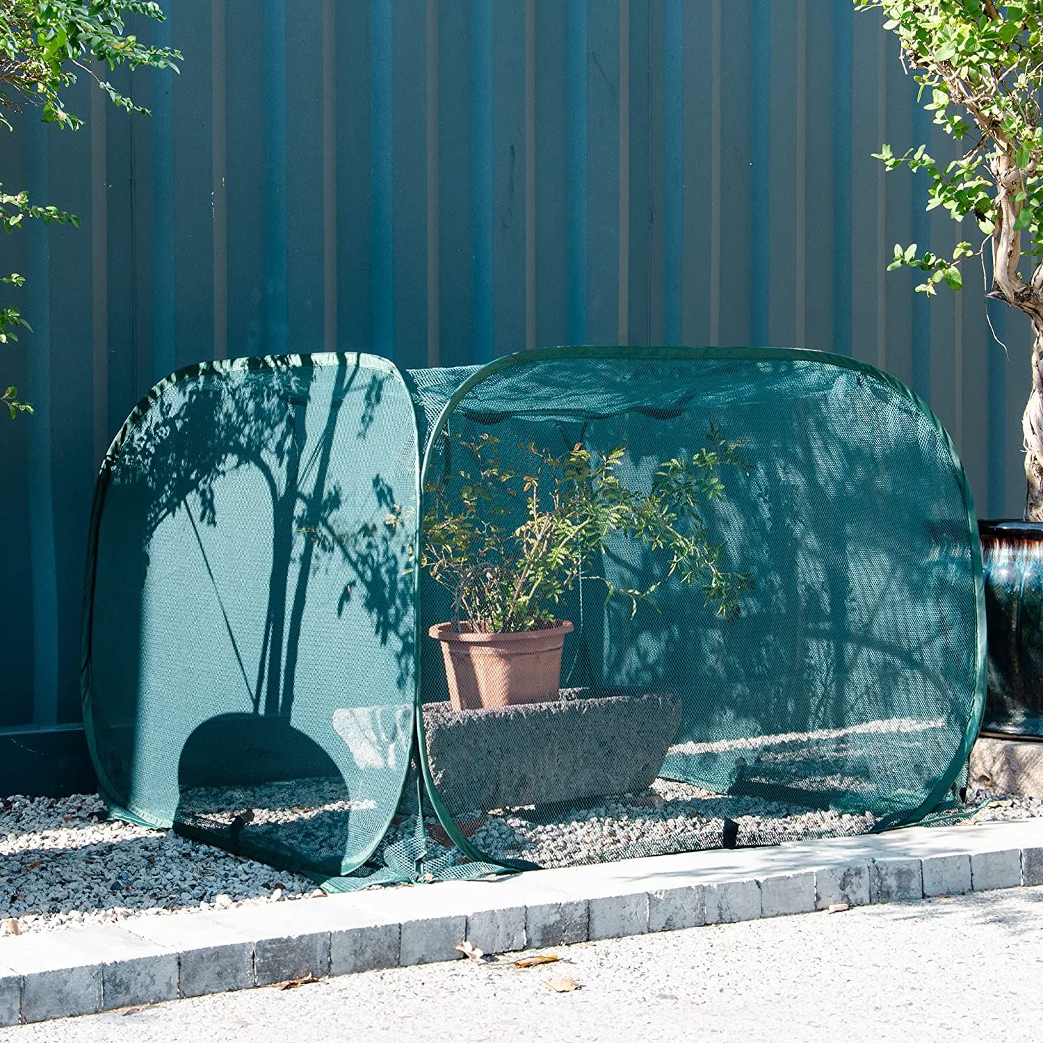 ANC POP 3 Pack Pop up Mesh Plant Cover, Plant Protector for Raised Garden & Flower Bed, Net Cage Plant Guard for Fruits, Vegetables, Seedlings and Herbs, 8 Ground Stakes for Fixing.