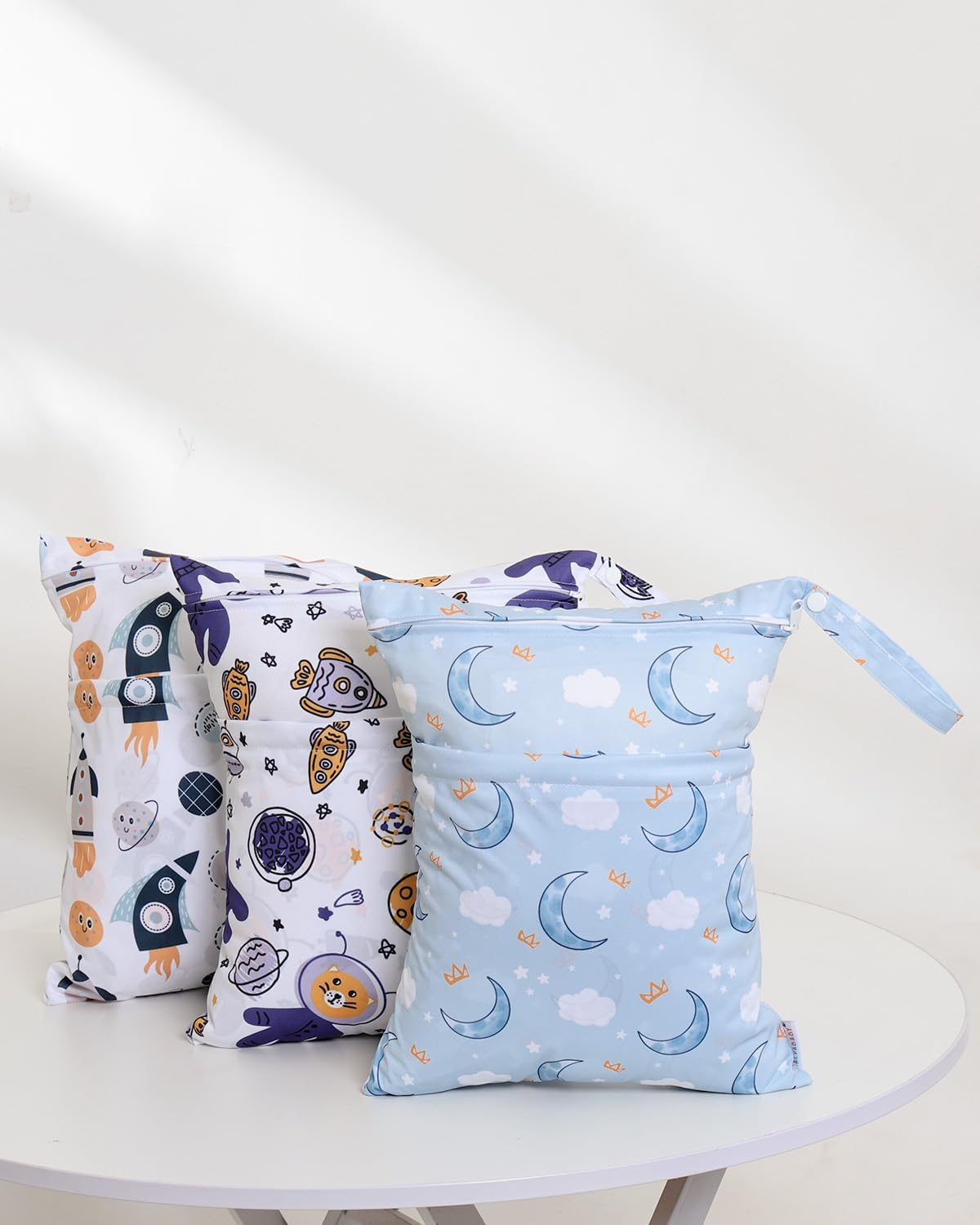 ALVABABY 3 Cloth Diaper Wet Dry Bags Waterproof Reusable with Two Zippered Pockets Travel Beach Pool Daycare Soiled Baby Items Yoga Gym Bag for Swimsuits or Wet Clothes Small Medium Large 3L-ZM28 image number 3