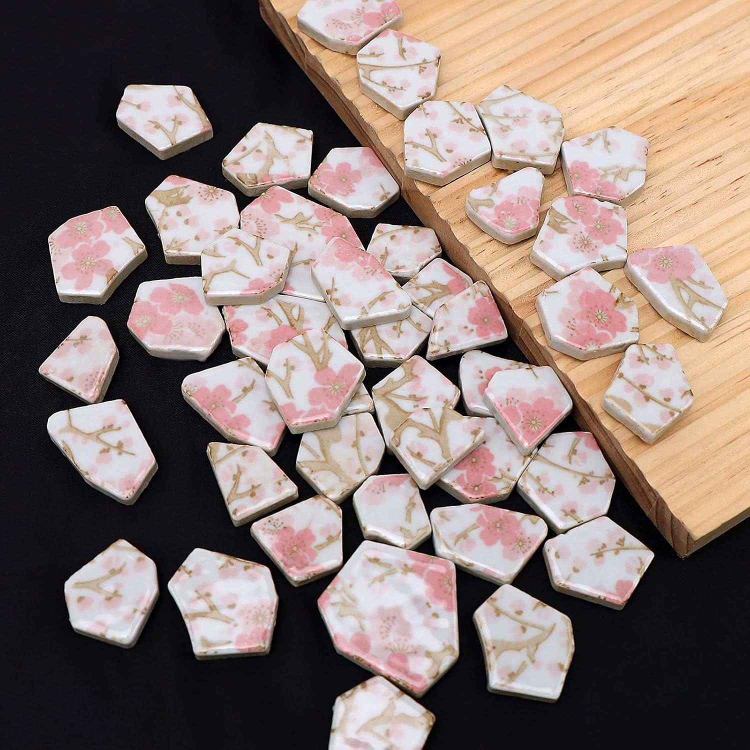 Yatinkim 500G Ceramic Mosaic Tiles Irregular Broken Porcelain Pieces DIY Decoration Pink Flower Glazed Bulk Making Supplies Art Projects Making Home Kitchen Floor Pool Plates image number 2