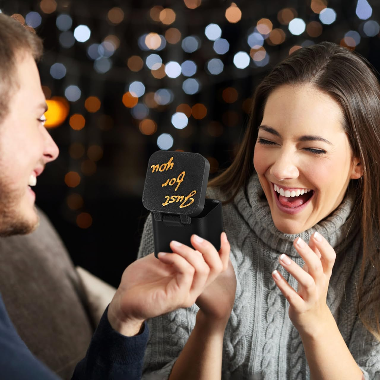 Kisangel Middle Finger Box, Funny Hilarious Surprise Prank, Annoying Finger Present Box for Adults Unique Party Birthdays Festivals image number 3