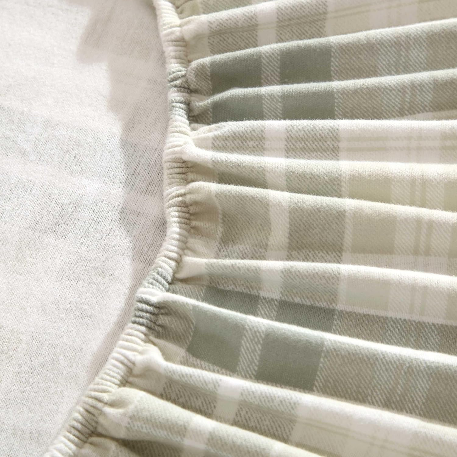 Laura Ashley - Queen Bed Sheets, Cotton Flannel Bedding Set with Matching Pillowcases, Brushed for Extra Softness, Deep Pocket, Oeko-Tex Certified (Mulholland Plaid Green) image number 1