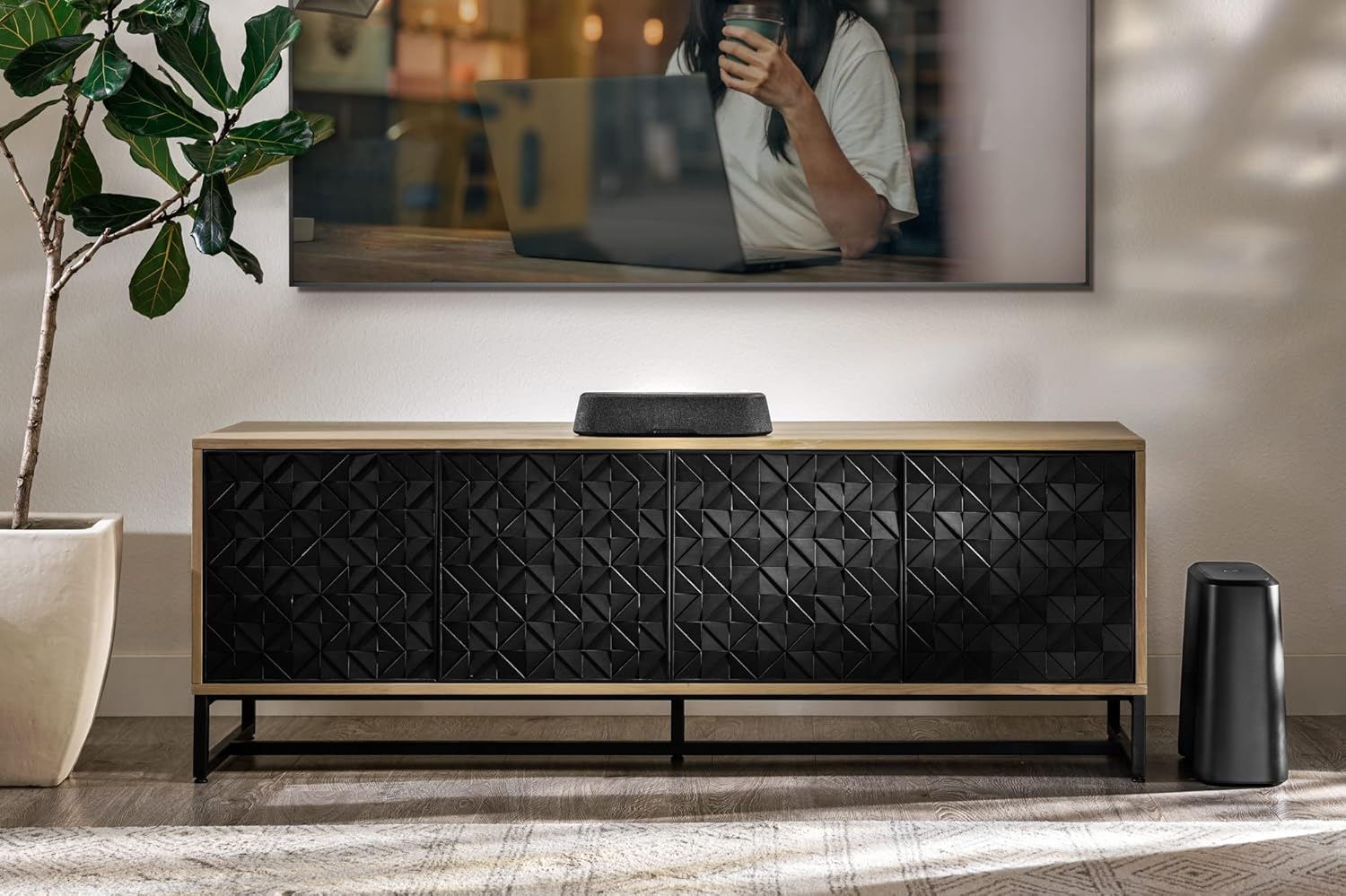 Polk Audio Magnifi Mini AX Ultra-Compact TV Soundbar with Wireless Subwoofer, Dolby Atmos and DTS:X, HDMI Earc, Bluetooth, Airplay 2, Google Chromecast image number 4