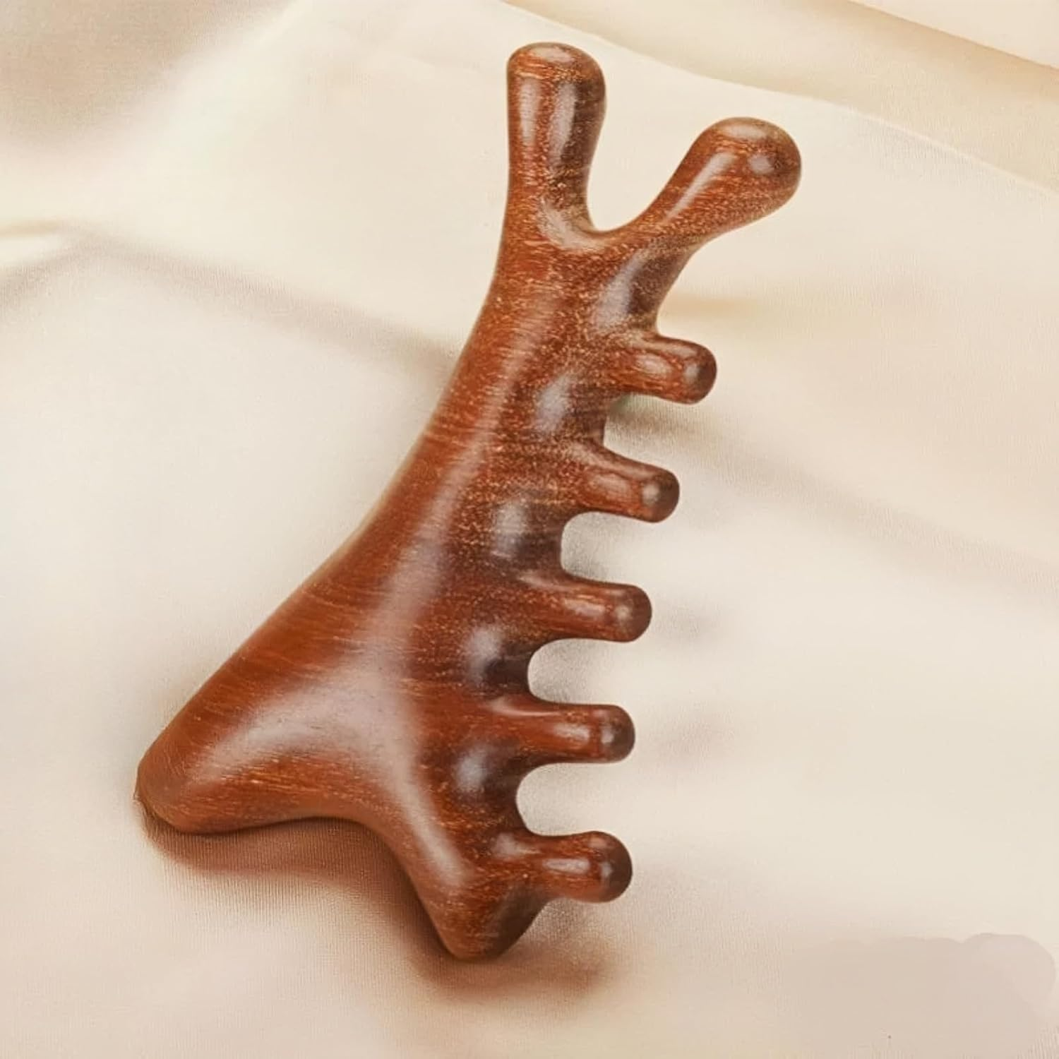 Sandalwood Gua Sha Massage Comb &ndash; Wooden Scalp & Face Massager for Acupressure, Stress Relief, Hair & Beard Care, Anti-Static Hair Comb for Men & Women image number 3