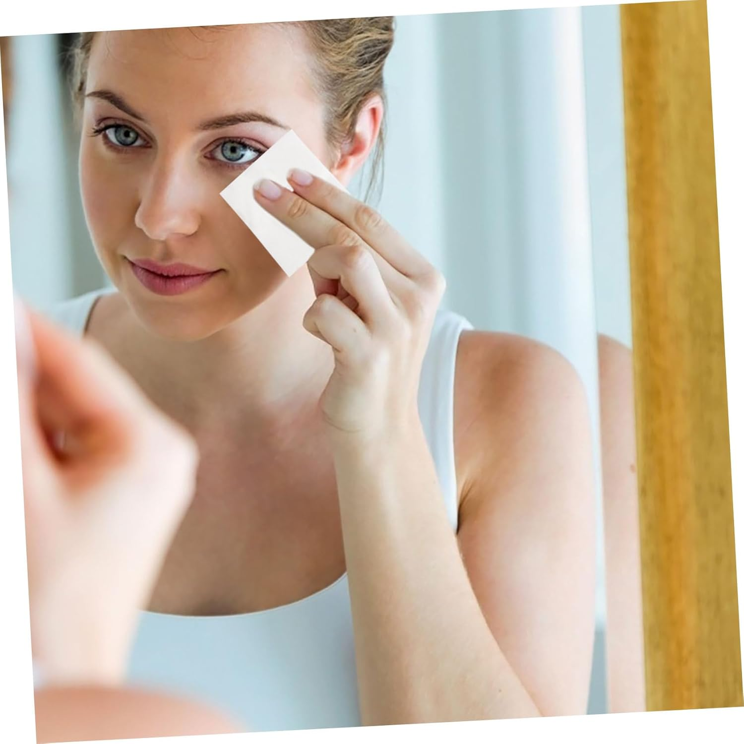 WOONEKY 200Pcs Swiss Cotton Rounds Makeup Remover Pads for Face and Nail Polish Removal image number 3