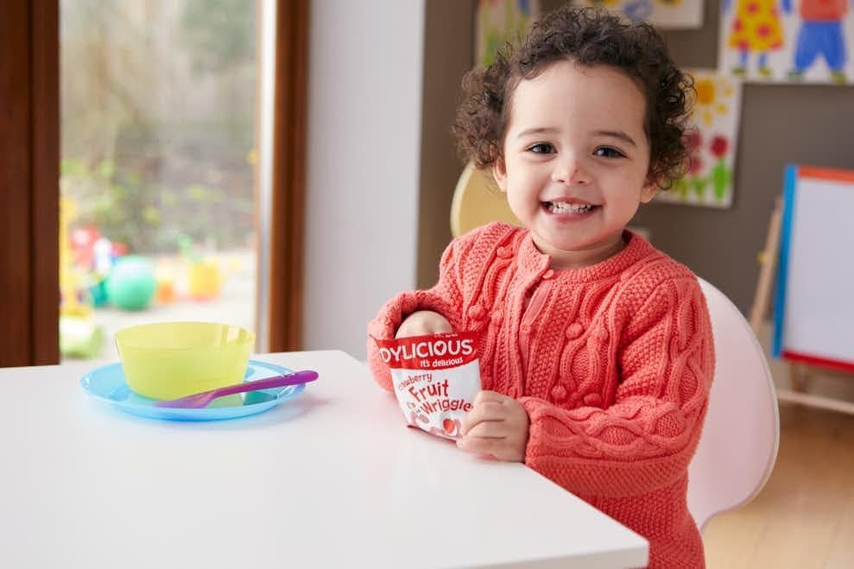 Kiddylicious - Fruit Wriggles - Strawberry - Delicious Snacks for Babies - Suitable for 12+ Months - 12G