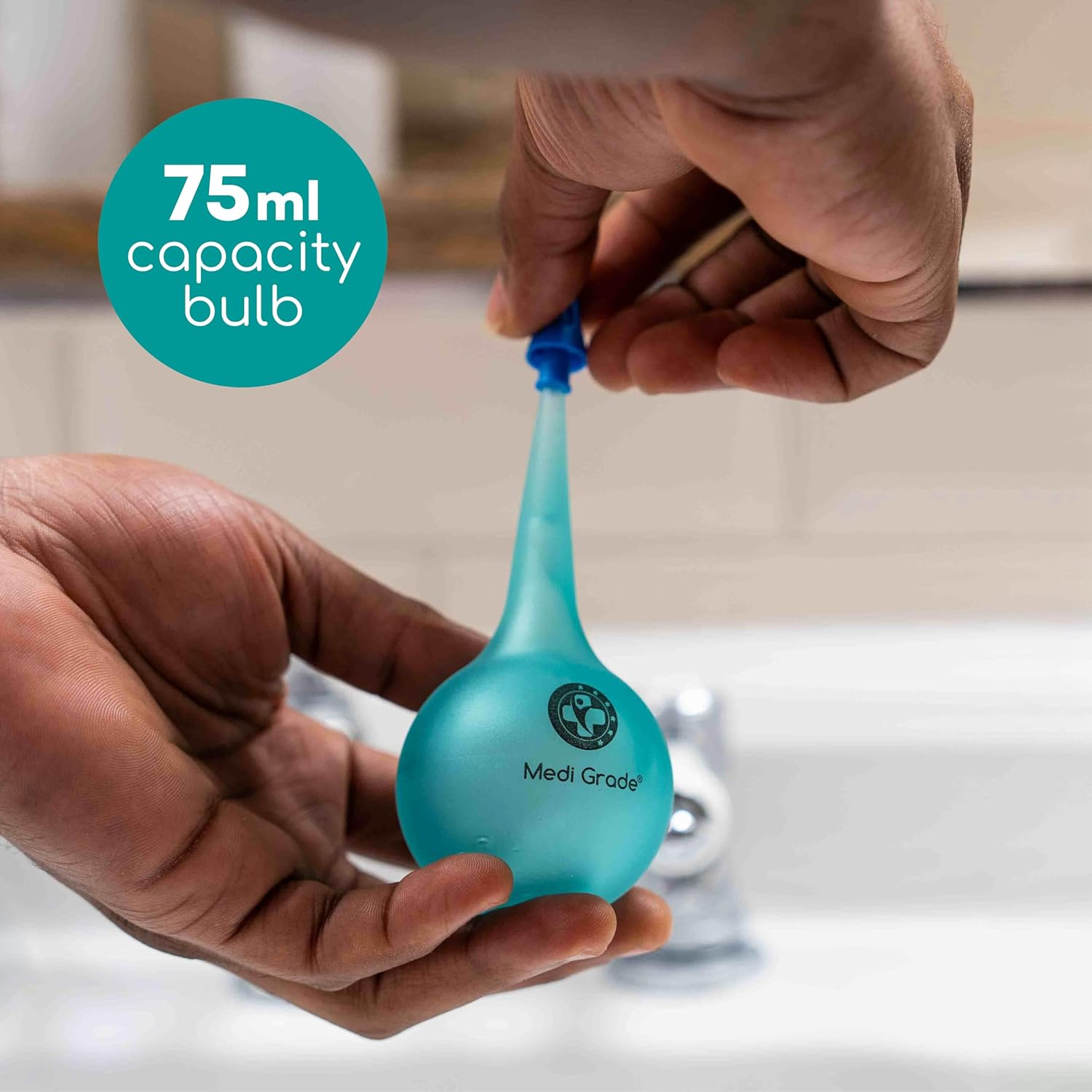 Medi Grade 2-In-1 Ear Bulb Syringe Ear Wax Removal Kit & Nose Cleaning Kit (75 Ml) &ndash; Quad-Stream Ear Wax Remover with Nasal Irrigator Tip for Babies & Toddlers &ndash; Gentle Ear Cleaner and Nasal Rinsing image number 4