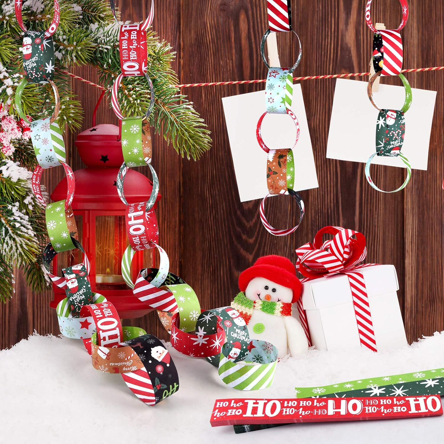 ASTARON 300Pcs Christmas Paper Chains Festive Printed Creative Paper Decorations