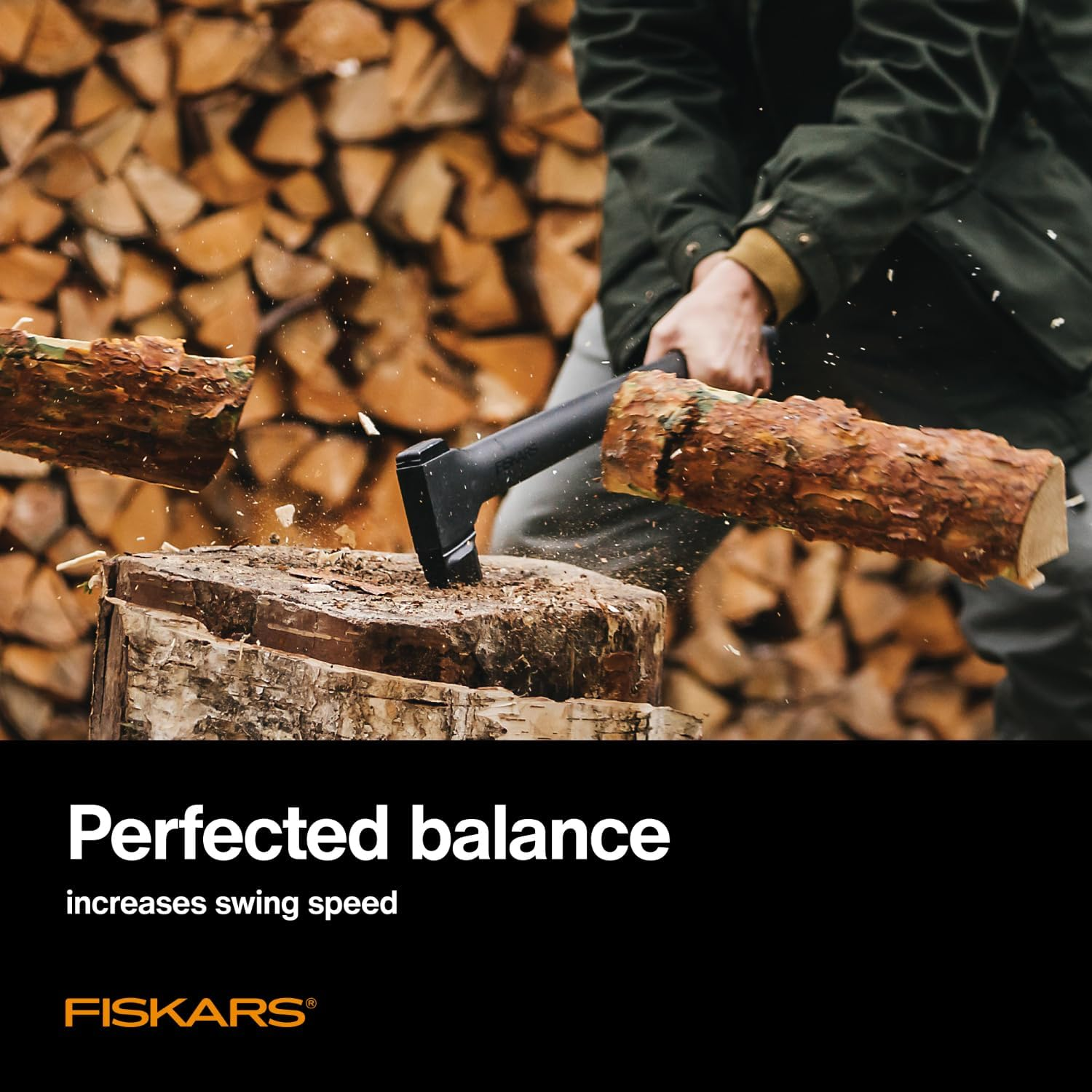 Fiskars 375841-1001 Super Splitting Axe, 36-Inch. image number 6