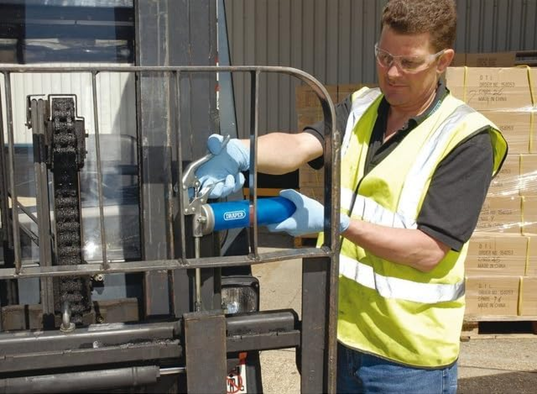 Draper 47813 Heavy Duty Pistol Action Grease Gun image number 1