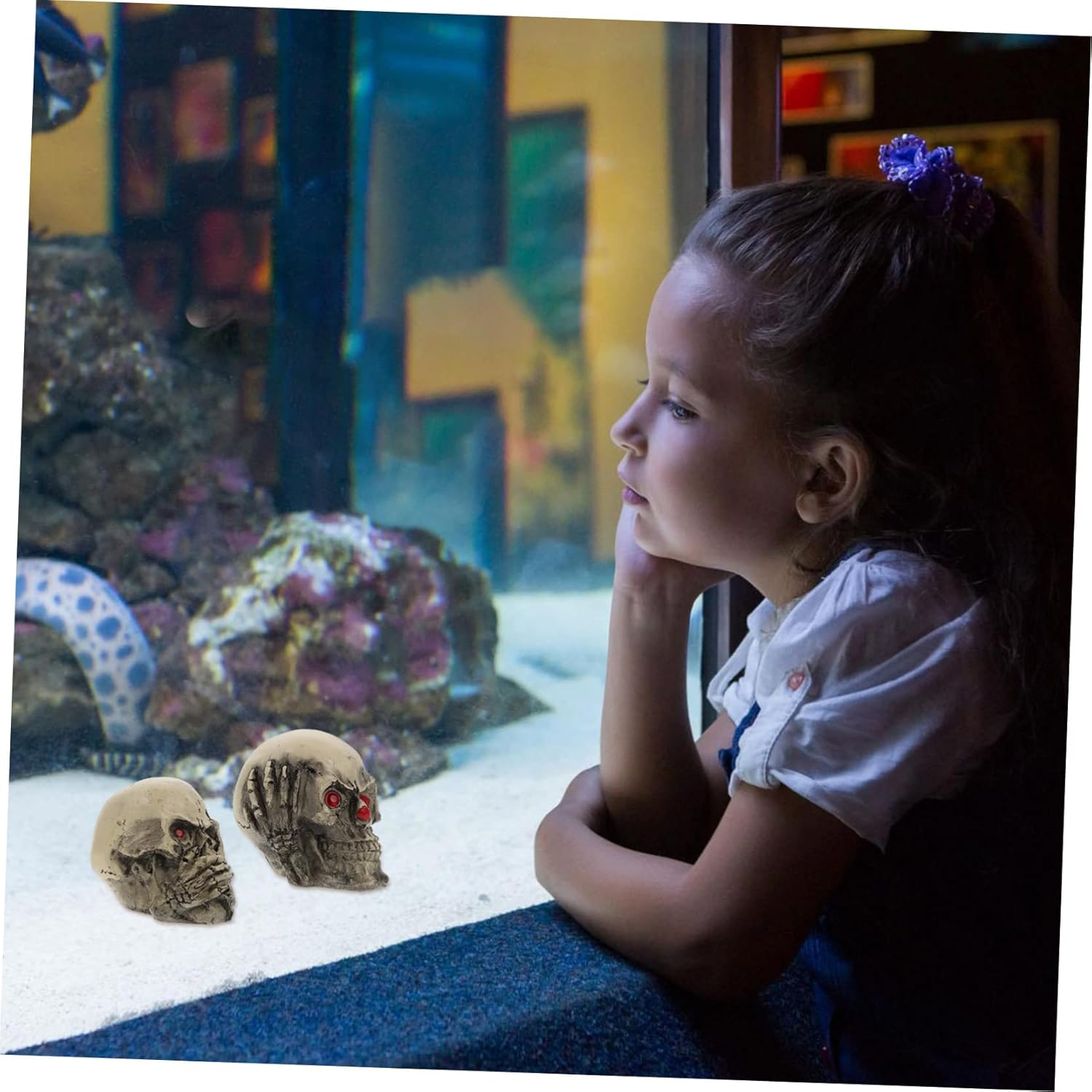 Happyyami 3Pcs Resin Skulls Aquarium Decorations for Fish Tanks and Crawling Pets Halloween Tabletop Ornaments Unique Haunted House Props for Party and Photo Pranks image number 2