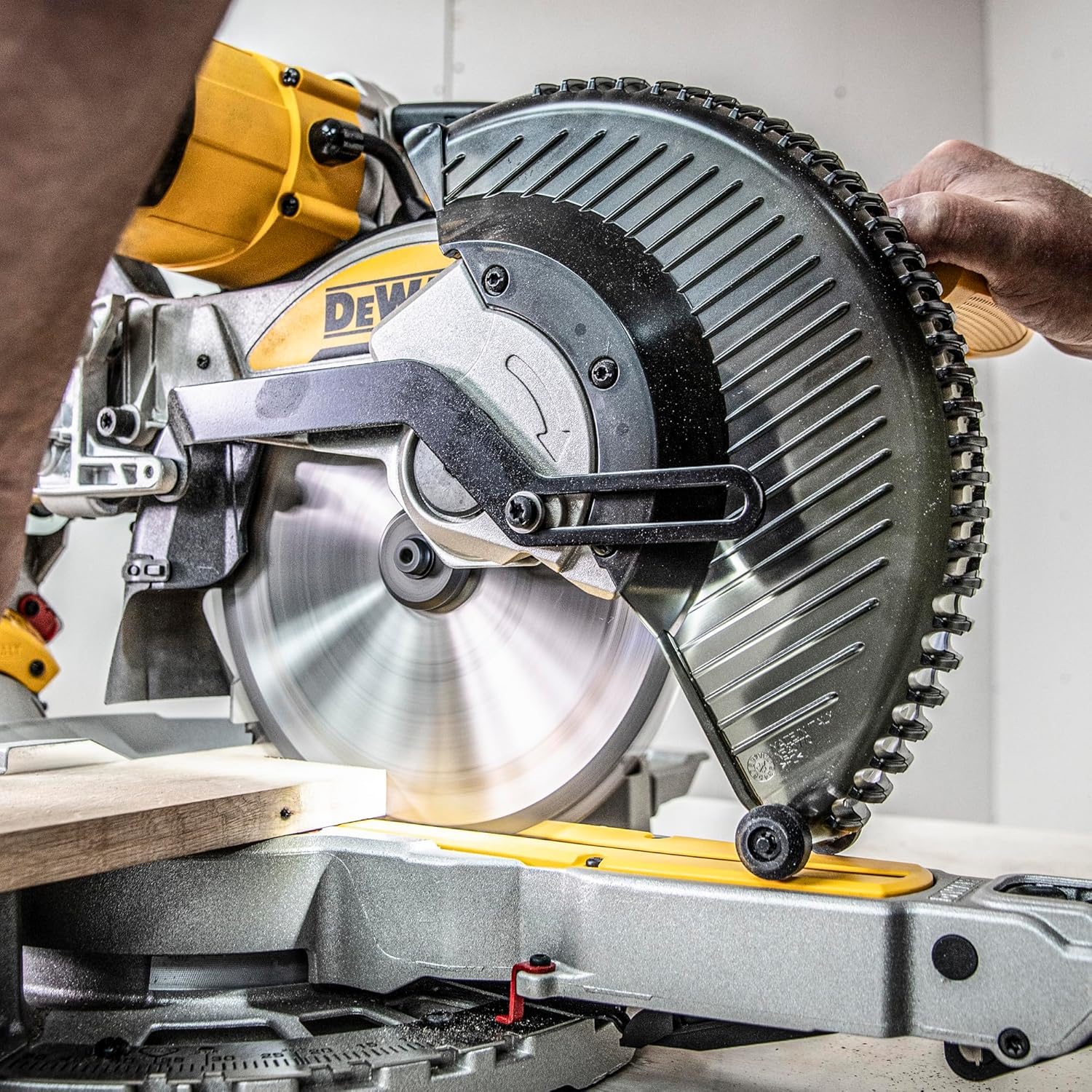 Trend Wood Mitre Saw Blade, 210Mm Diameter, 30Mm Bore, 48 Teeth, TCT, 2.8Mm Kerf, -5&deg; Hook, CSB/CC21048 image number 5