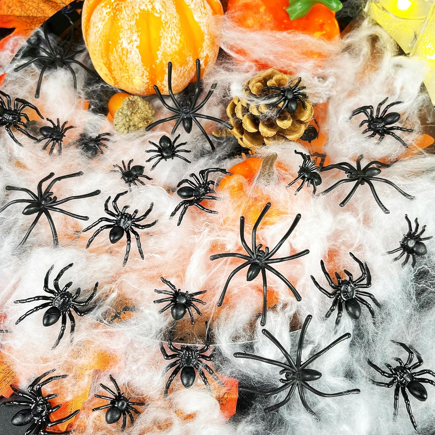 VOVEA 120PCS Realistic Halloween Plastic Spiders Fake Black Scary Spiders Prank Props for Halloween Party Decorations image number 1