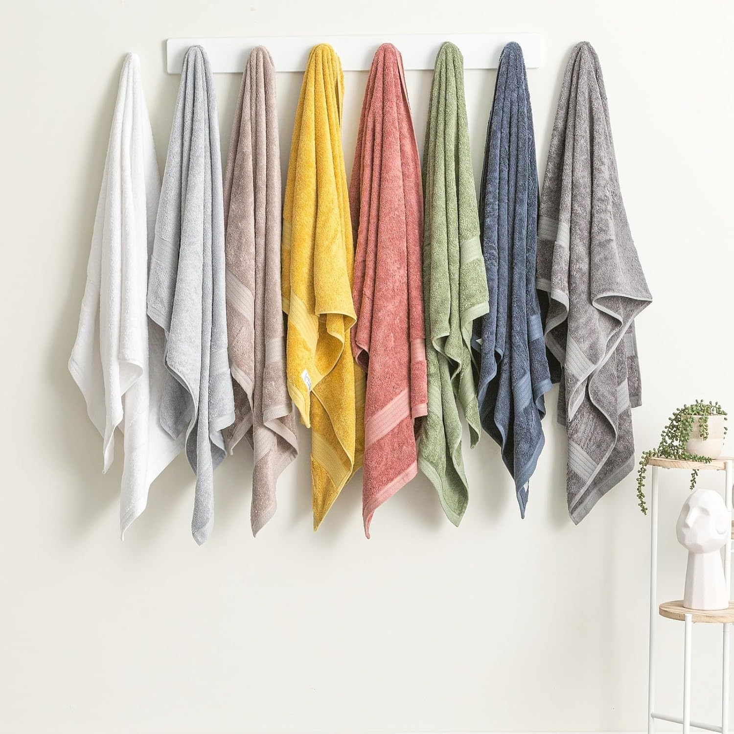Renee Taylor Stella 650 GSM Bamboo Cotton Bath Towel Packs & Individuals Silver - 14 Pc image number 2