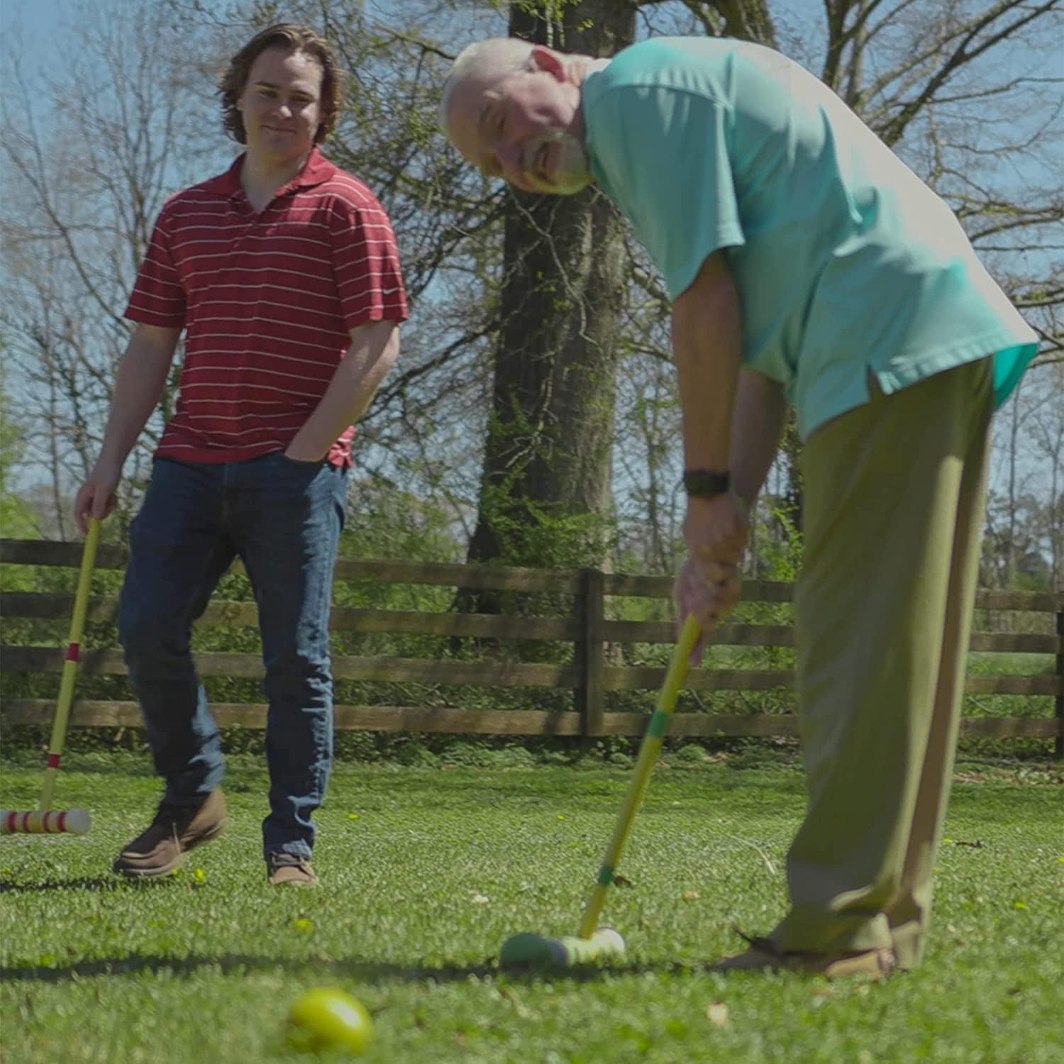 Six-Player Croquet Set with Wooden Mallets, Colored Balls, Sturdy Carrying Bag for Adultski, Perfect for Lawn,Backyard,Park and More (Colorful) image number 4