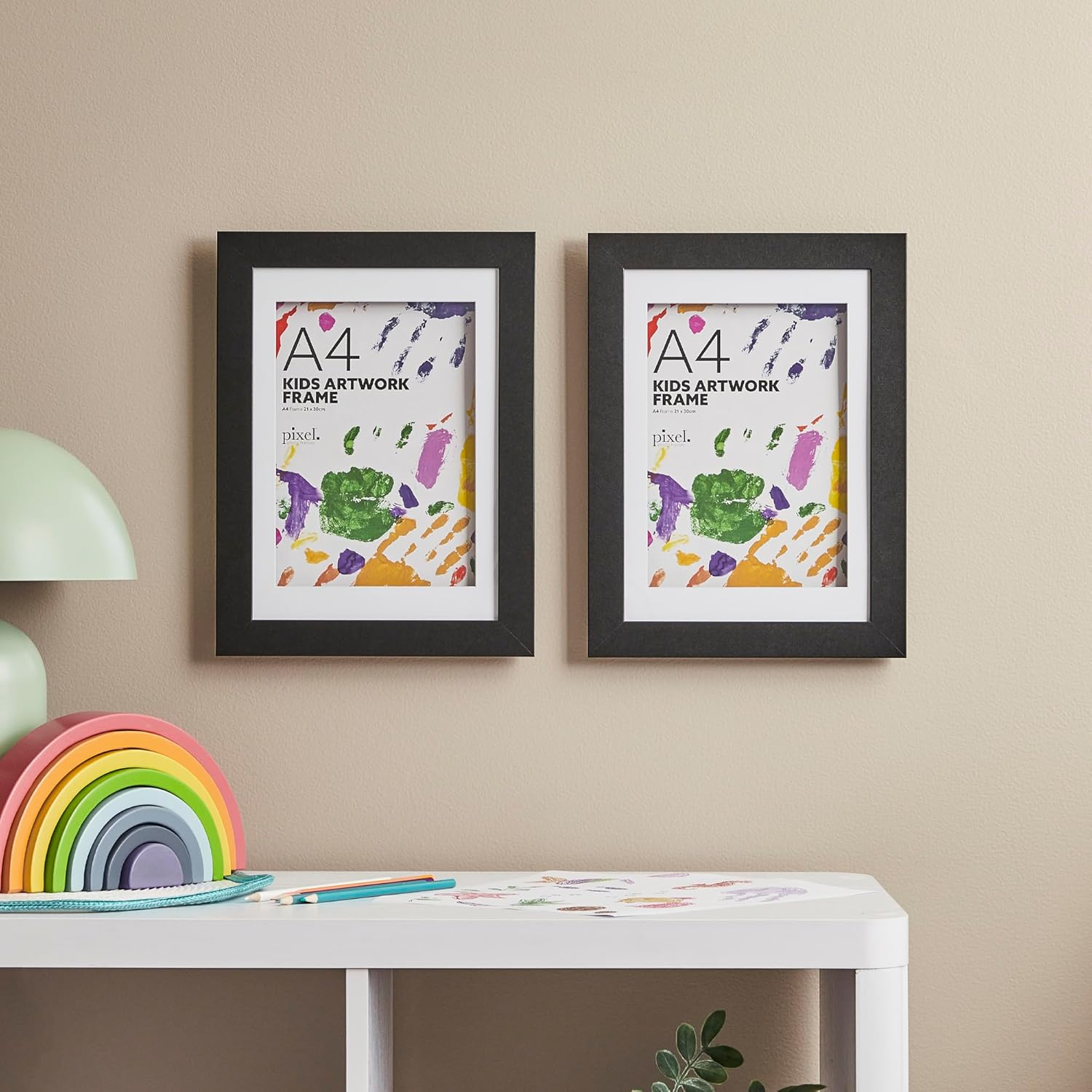 Cooper & Co. Set of 2 A4 DIY Kids Art Frame Black image number 3