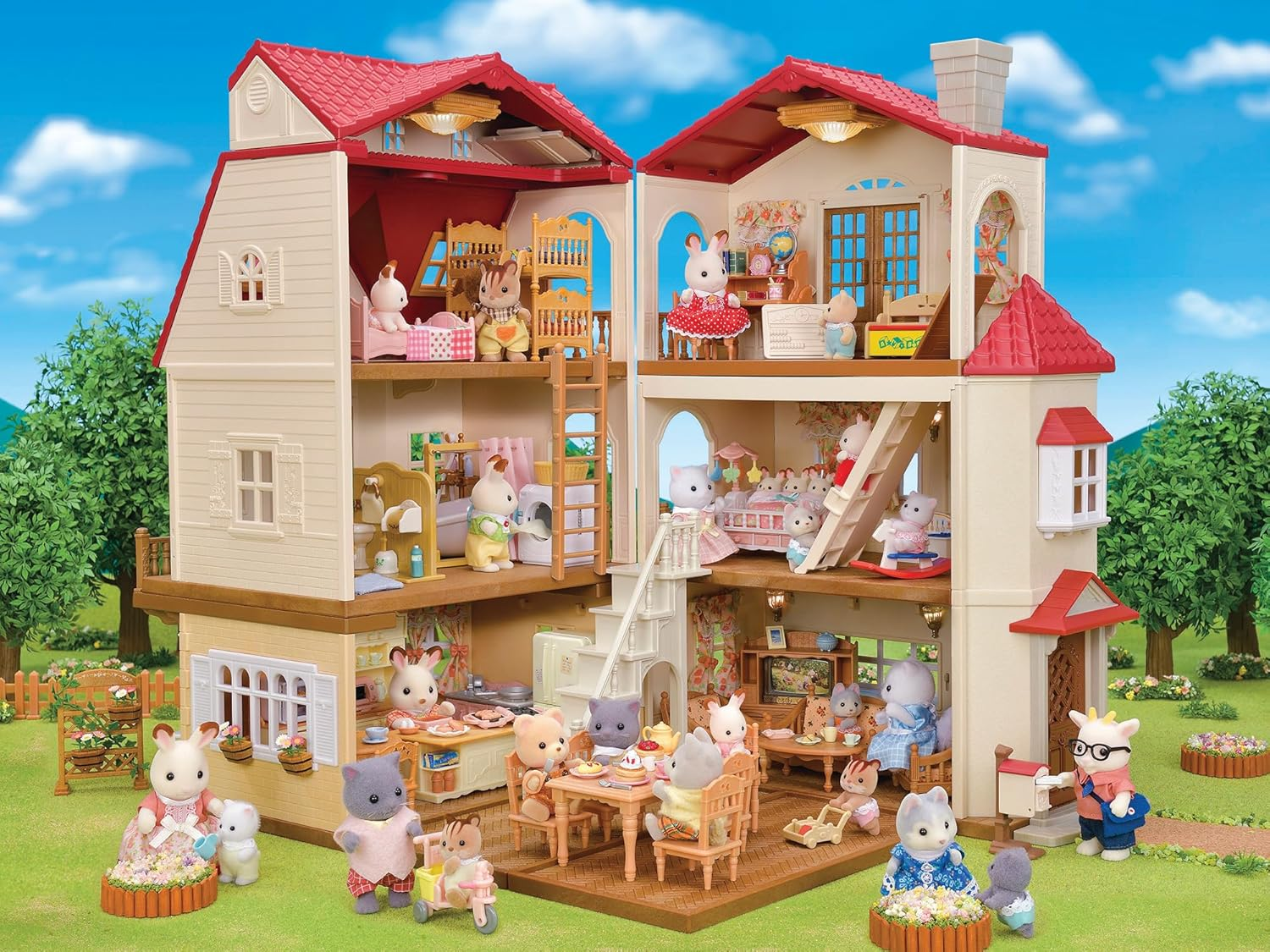 Sylvanian Families - Red Roof Country Home with Attic image number 2