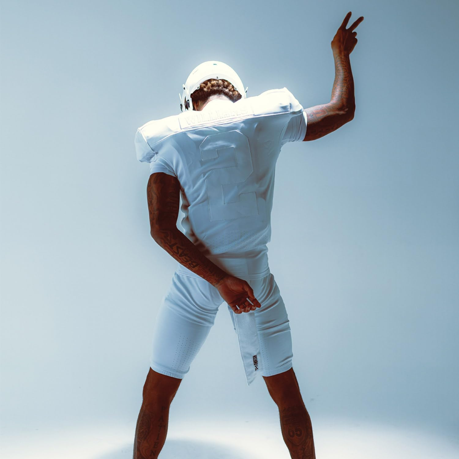 Nxtrnd Streamer Football Towel, Thin Sports Towel, Dries Hands & Football Accessories (White) - Black image number 2