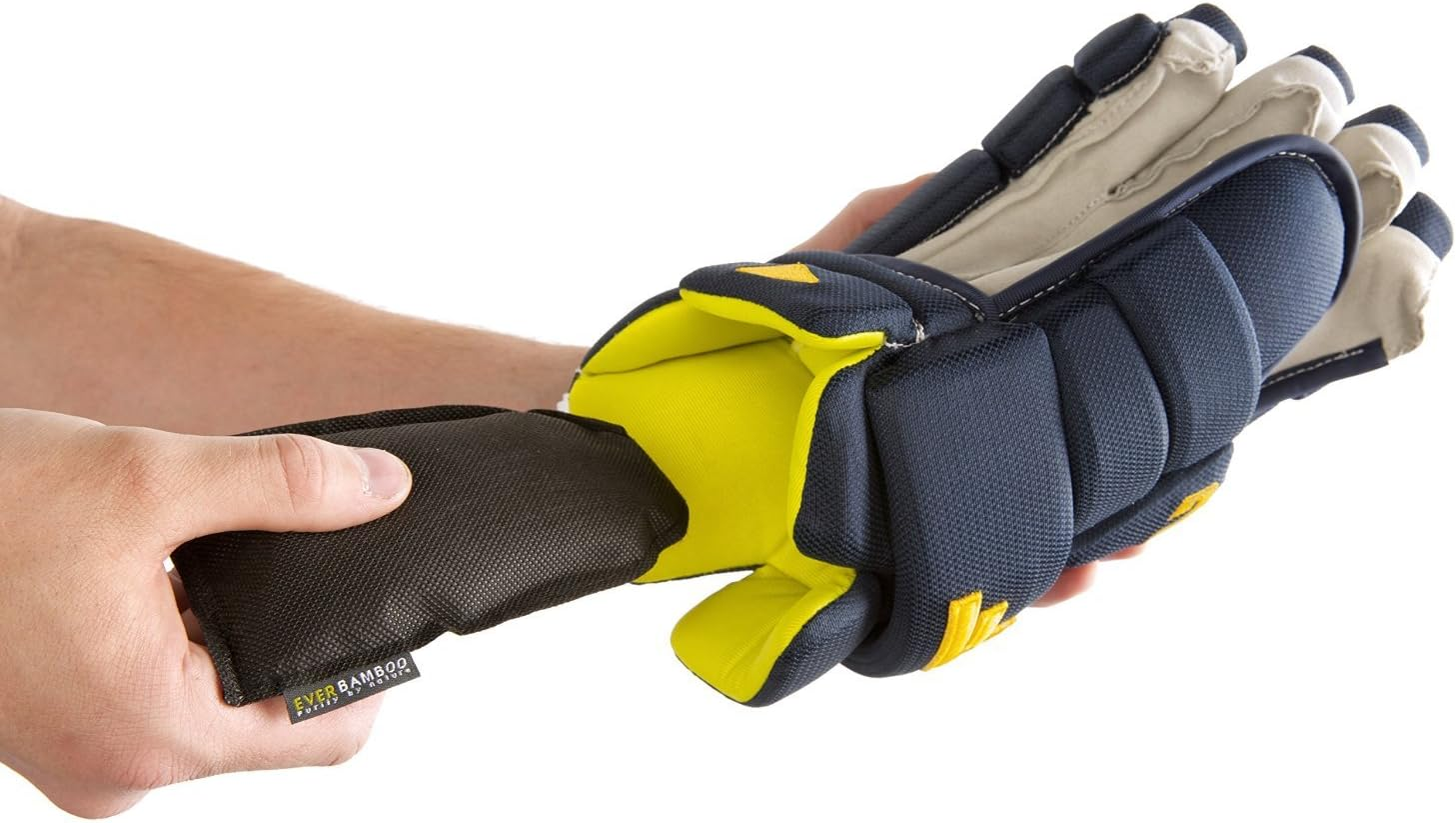 Ever Bamboo Sports Kit Deodorizer Bag Set W/Natural Bamboo Charcoal image number 4