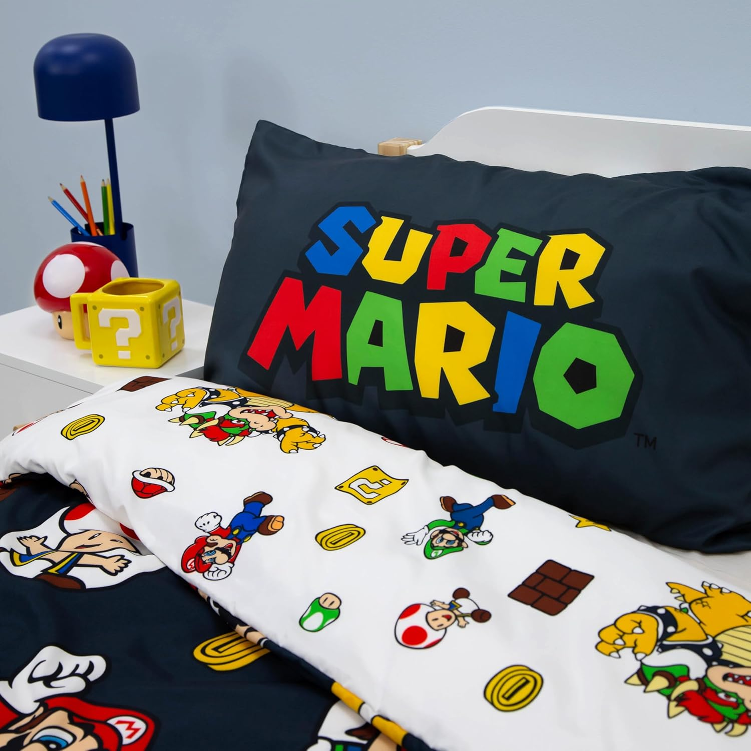 Nintendo Super Mario Official Single Duvet Cover Set with Mario, Luigi and Bowser Design | Black Reversible 2 Sided Bedding Cover Official Merchandise Including Matching Pillow Case image number 4