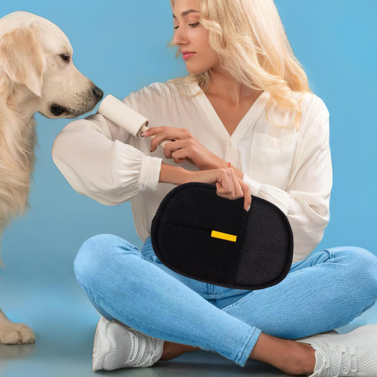 Alipis Pet Hair Removal Gloves for Cats Dogs Large Fit Dual-Sided Bristle Mitts for Easy Cleaning image number 4