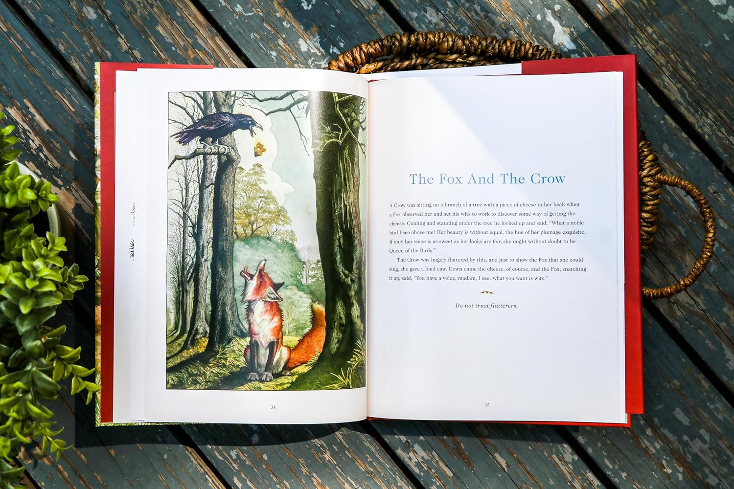 Aesop'S Fables Hardcover: the Classic Edition by the New York Times Bestselling Illustrator, Charles Santore image number 6