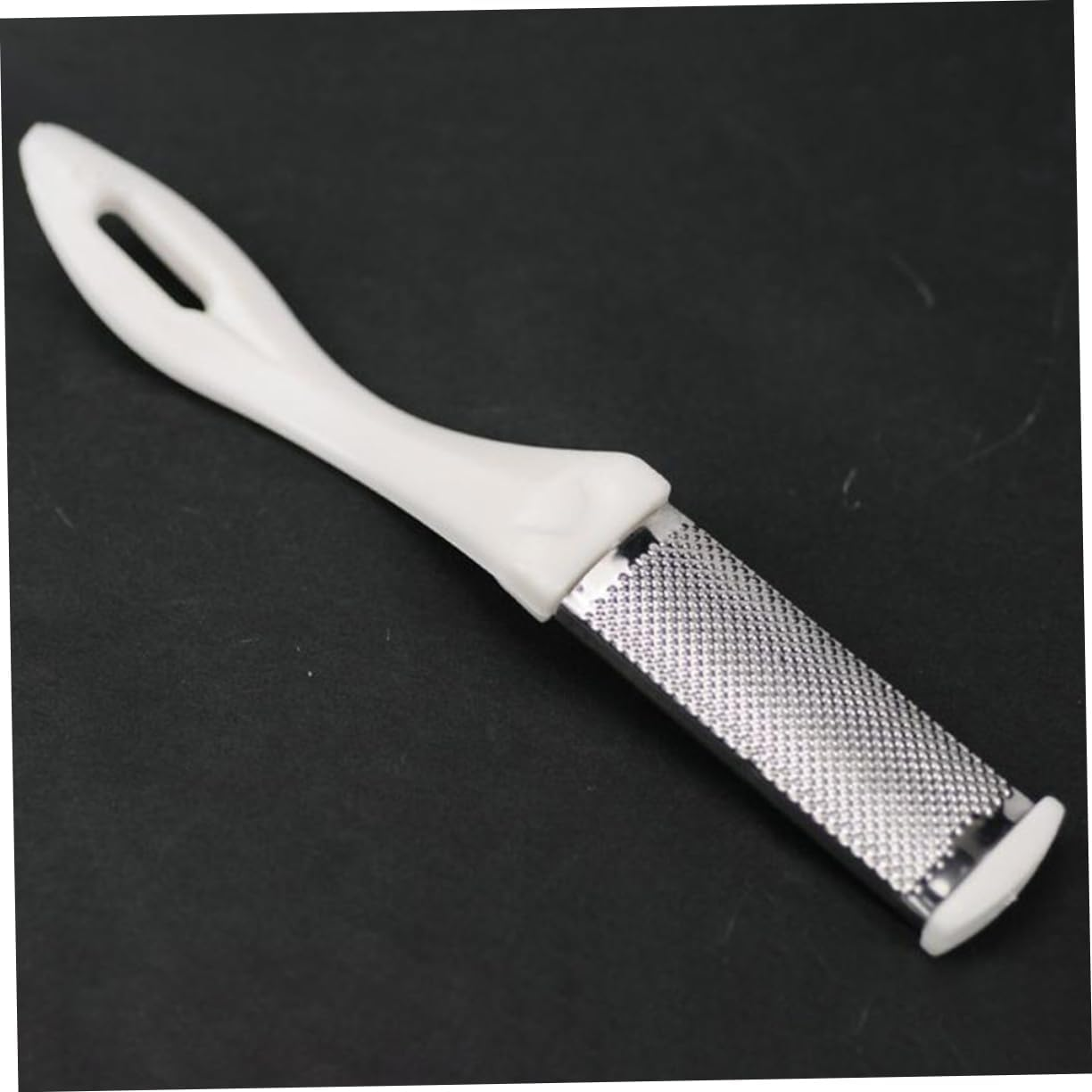 Beatifufu Metal Foot Scraper Blade Double-Sided Foot Heel Paddle for Pedicure Maintenance Random Color image number 1