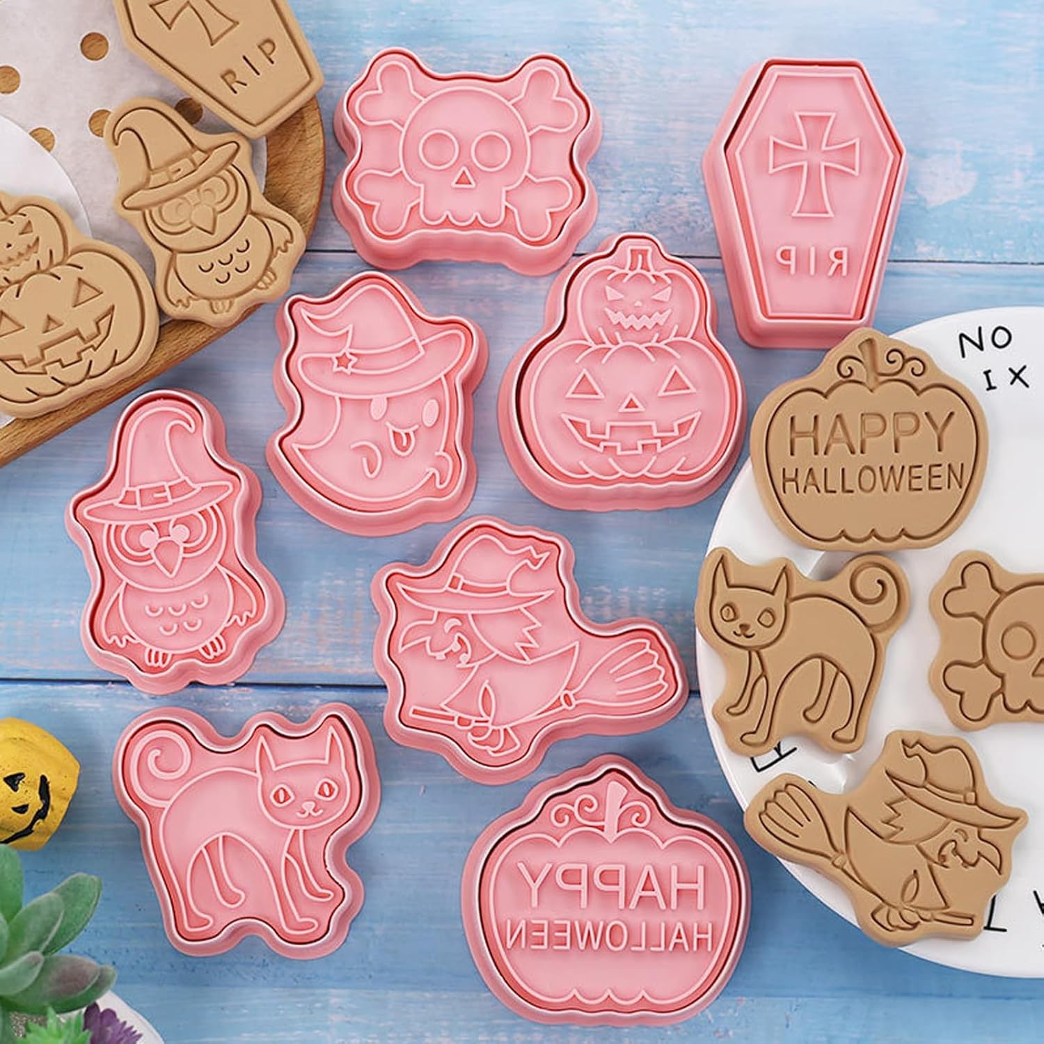 108Pcs Halloween Cookie Cutters Set, Including 8Pcs Biscuit Cutters and 100Pcs Clear Cookie Bags, Fun Baking Molding Cookie Baking Mould Plastic 3D Cookie Stamps Embossing Cutters for Biscuit - Pattern E image number 2
