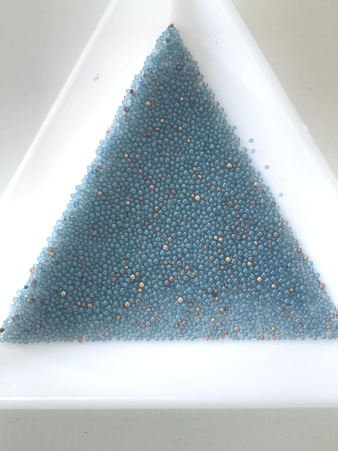 Style a SA-P642 Brion for Nail Decor Resin 8 Colors, 24 Sachets, Approx. 0.02 Inch (0.6 Mm) & Picker Tray Set image number 2