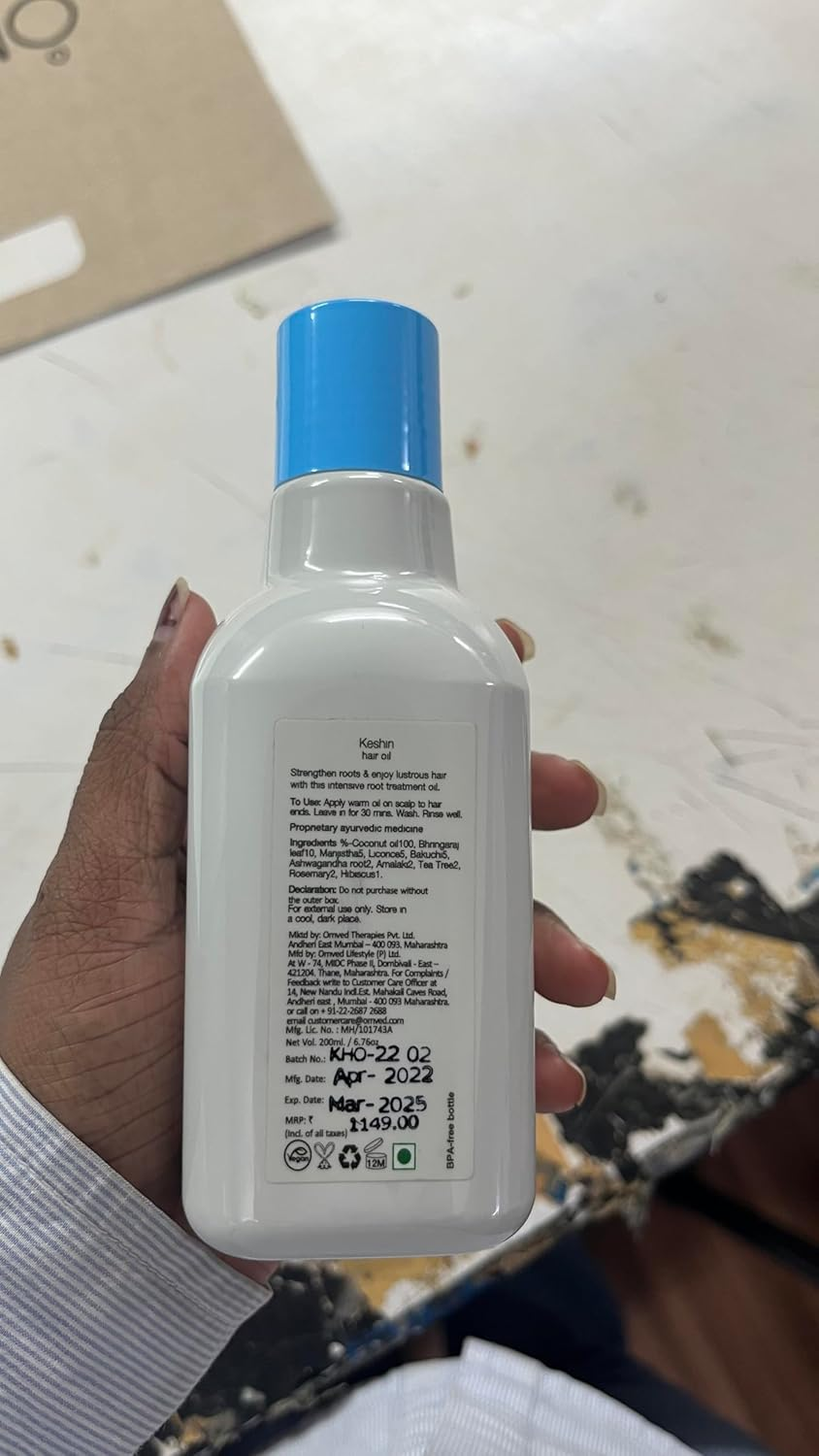 Omved Keshin Bhringraj Vegan Ayurvedic Hair Oil, 200Ml image number 3