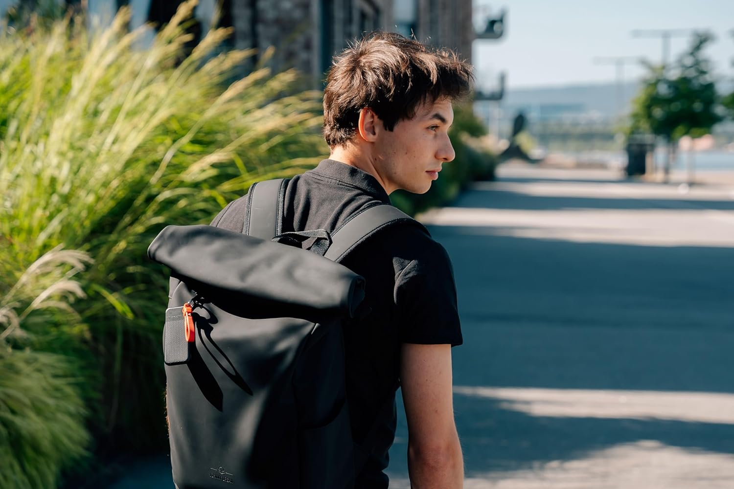 Verbatim Pocket SSD USB 3.2 Gen 2 1TB Black/Red image number 3