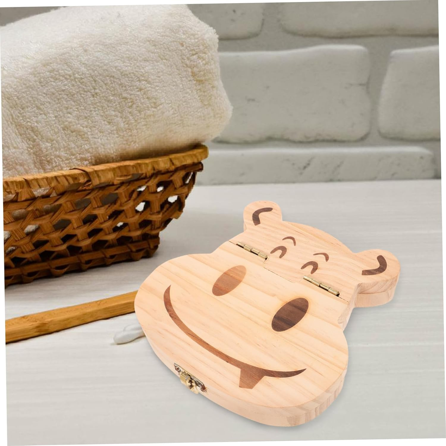 PRETYZOOM Baby Teeth Box and Fetal Hair Saver Wooden Keepsake Organizer Cartoon Hippo Design for Newborns and Children Tooth Storage Souvenir image number 4