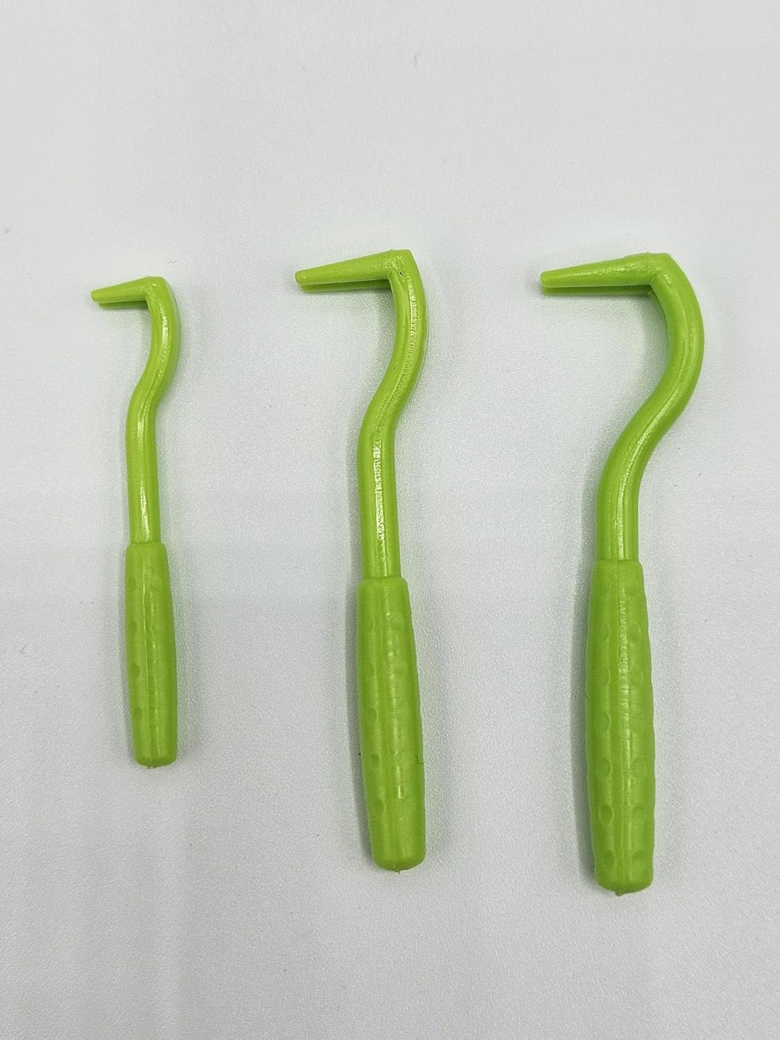 Maili Deluxe Set of 3 Tick Hooks for Dogs, Cats, Horse & Humans - Tick Lever as a Proven Tick Remover for Tick Tweezers I Alternative to Tick Tweezers (Green) - Pink image number 1