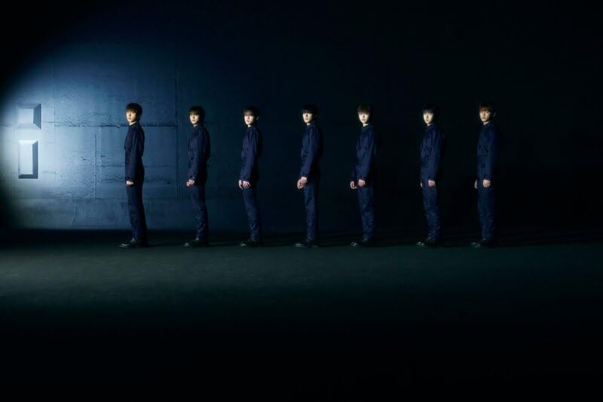 NCT DREAM DREAM()SCAPE 5Th Mini Album Photobook Icantfeelanything Version Cd+1P Folded Poster on Pack+88P Photobook+1Ea Ornament+1Ea Folded Postcard+3Ea Sticker+1P Photocard+Tracking Sealed