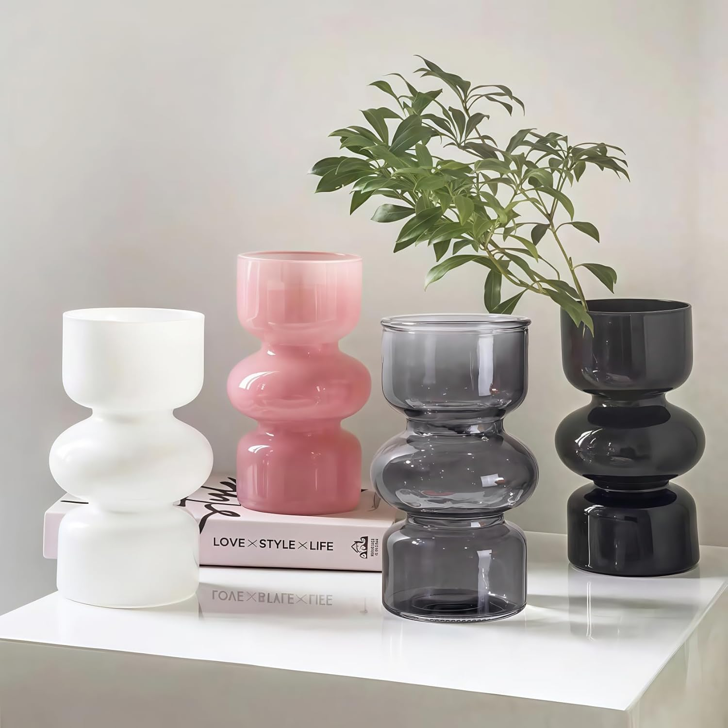 Stained Glass Bud Vase Set of 4, Glass Vases, Vase Decoration，Vintage Style 18Cm Tall Flower Vases for Wedding Tables & Home Decorations. image number 4