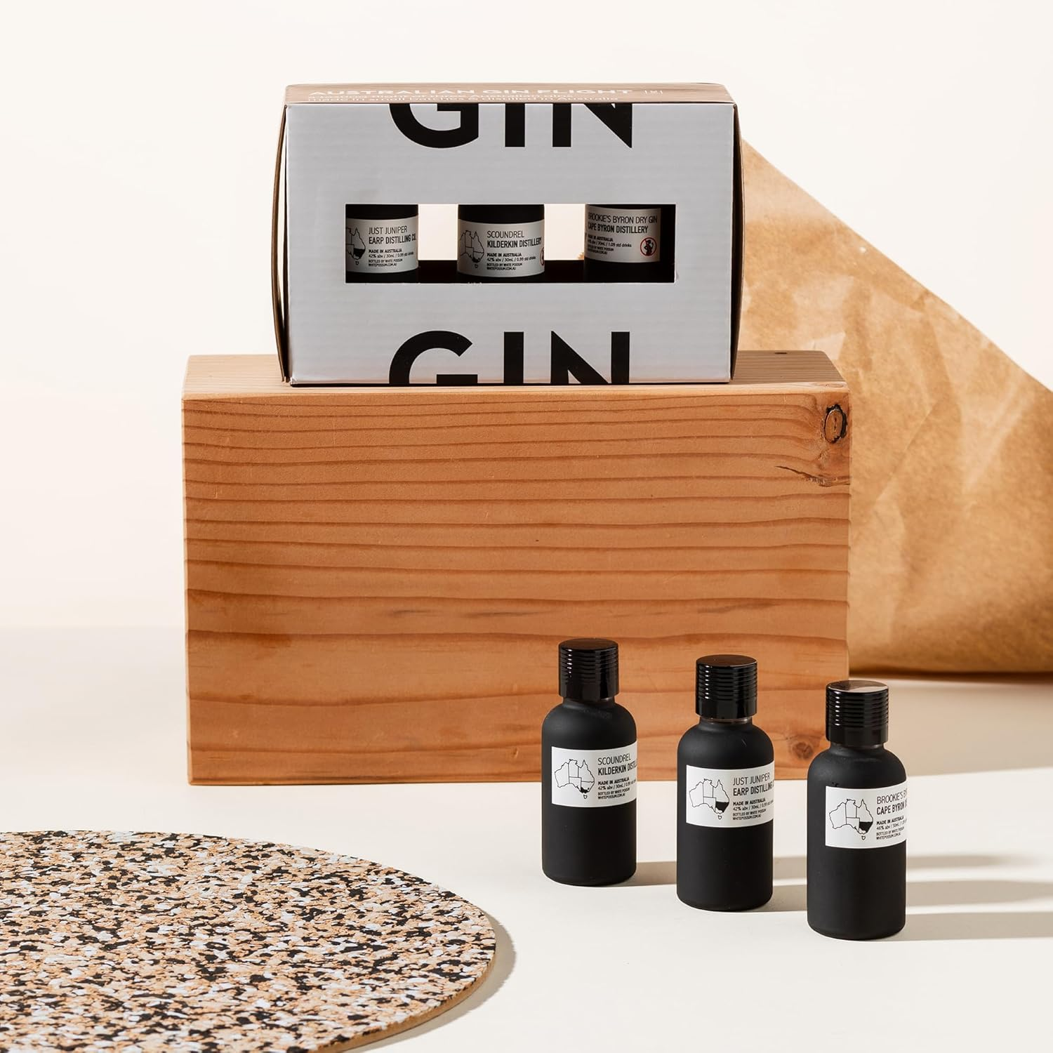 Wine Christmas Hamper with Gin or Whisky Flight | Tinsel Terry Gift Hamper by Good Day People | Luxury Gourmet Holiday Hamper with Bahen & Co. Chocolate, Koji Caramel, Folk Gingerbread, Fluffe Fairy Floss, Premium Wine & Gin or Whisky Tasting Flight &ndash; Gift Box for Festive Celebrations & Holiday Occasions (Gin Tasting Flight)