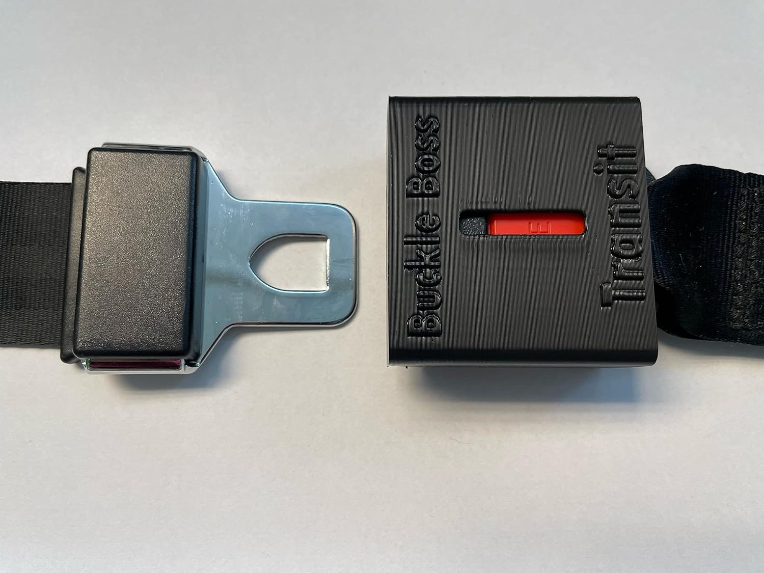 Buckle Boss Transit &ndash; Seat Belt Guard for Front-Facing Button Belts &ndash; Compatible with School Buses, Wheelchairs, Golf Carts