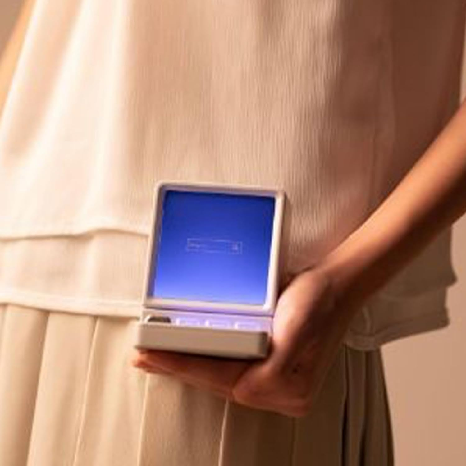 Phone Stand with Speaker,Induction Audio Cellphone Mount - Lightweight Computer Shape Phone Stand with RGB Light and Wireless Speaker for Study Room, Home, Desktop, Travel image number 4