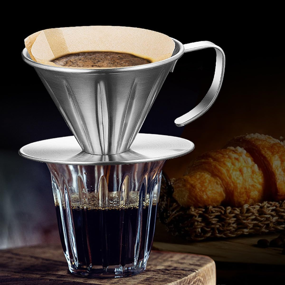 CTIRCHIU Stainless Steel Coffee Filter Dripper with Handle Small Cone Funnel Reusable Tea Slag Strainer for Home Brewing Manual Coffee Brewing