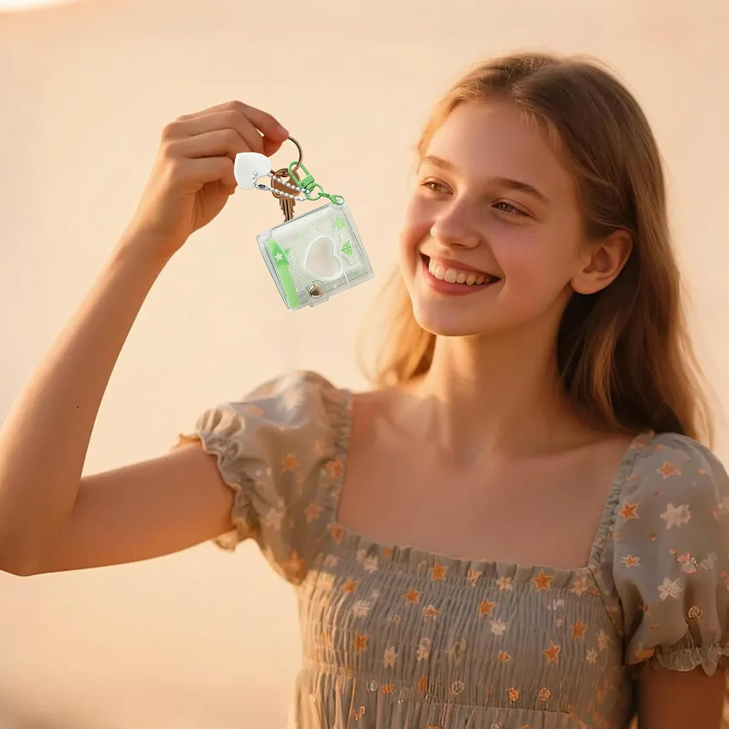 Nuhjytgf Photo Keychain Holder,Handmade Small Heart Keyring | 2 Inch Pocket Photo Album Keychain,For Wedding Birthday School Travel Office Luggage Backpack Wallet Handbag Kids Adults - Pink image number 5