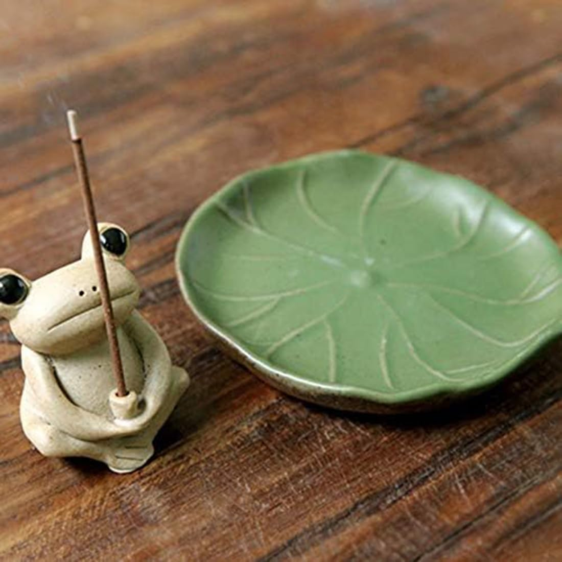 Frog Incense Stick Holder, Ceramics Incense Burner Holder, Cute Incense Holder Incense Stick Holder with Ash Catcher for Home Temple Yoga Fragrance Ornament Home Decor image number 3