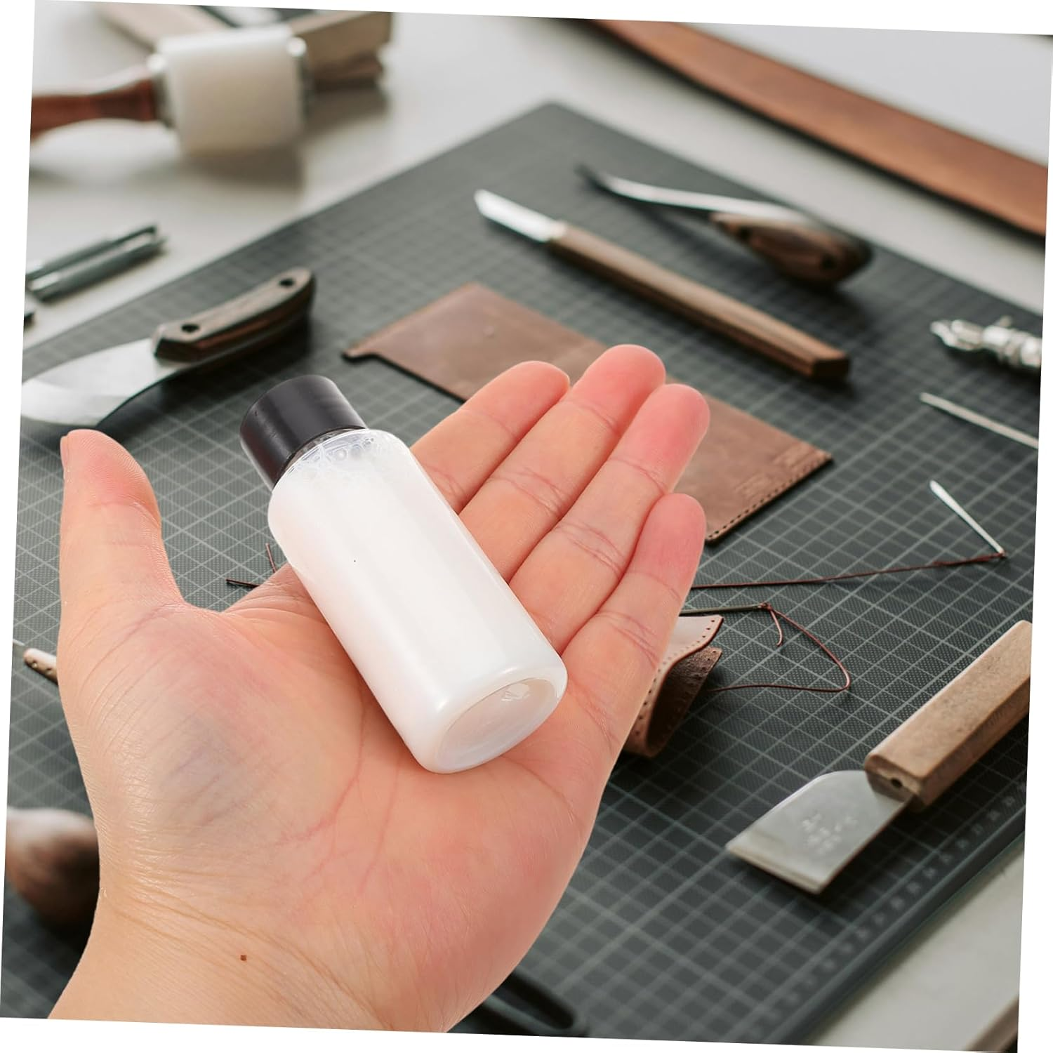 MUELODSIC Leather Hardener and Edge Sealing Liquid Durable Stiffener for Leather Crafts Enhances Texture and Color Quick Application For