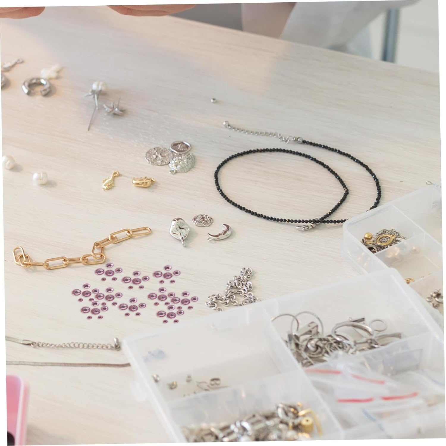 SEWACC Acrylic Rhinestones Mix Size Flatback Nail Rhinestone Gems for Nail Art and Face Decoration Cherry Blossom Pink DIY Craft Embellishments image number 1