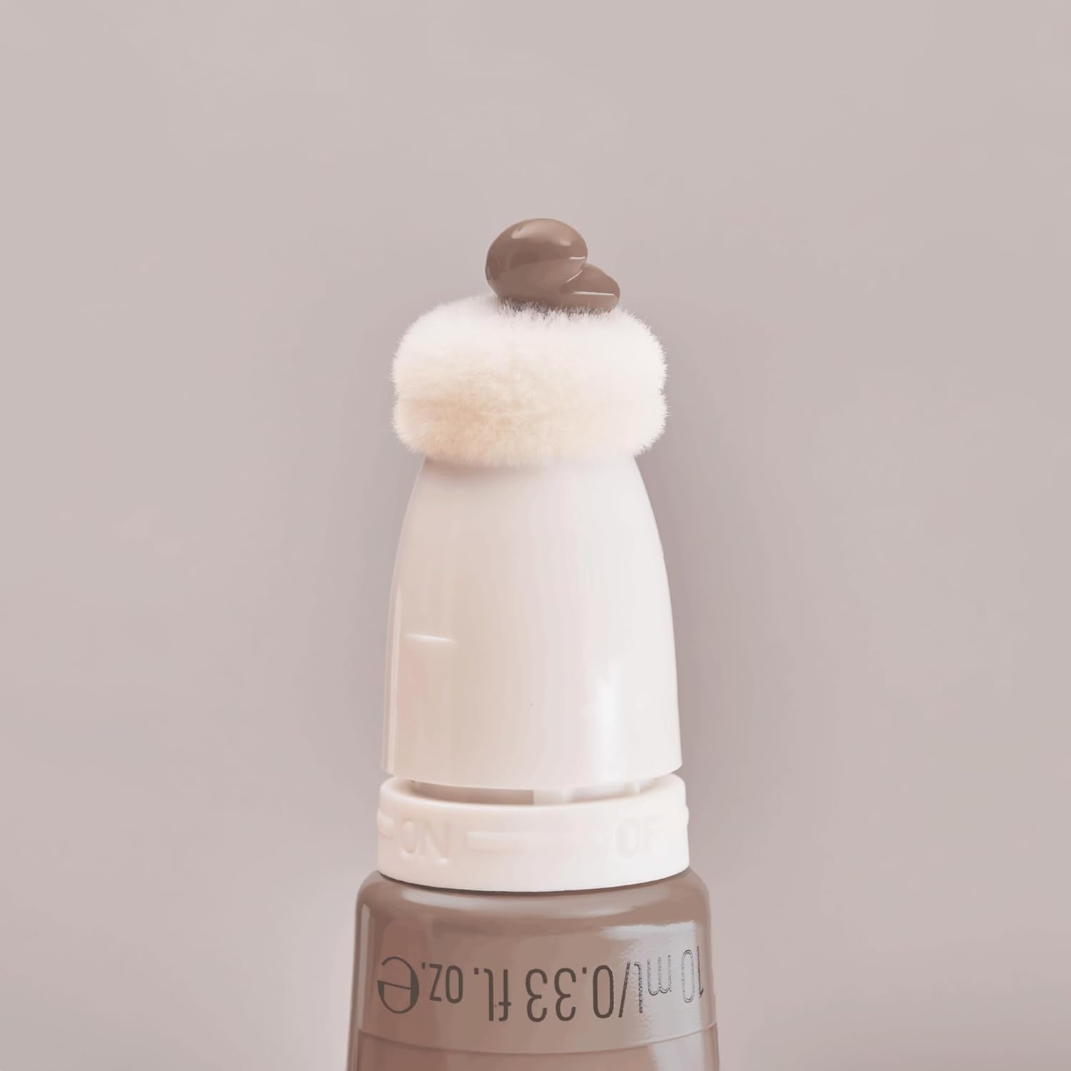 Essence BABY GOT BRONZE Liquid Bronzer 10 Sweet Shadows image number 3